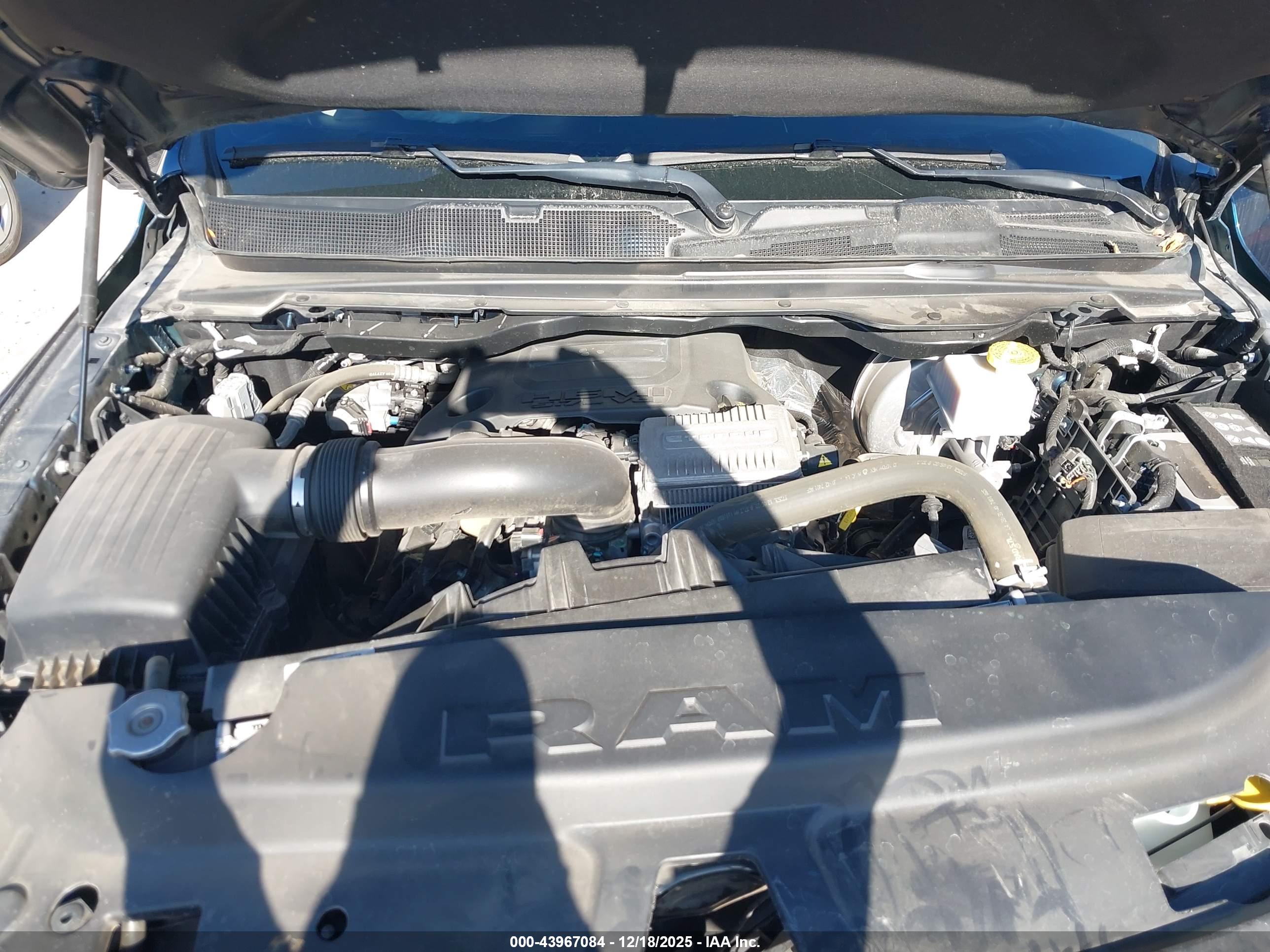 RAM 1500 image 10