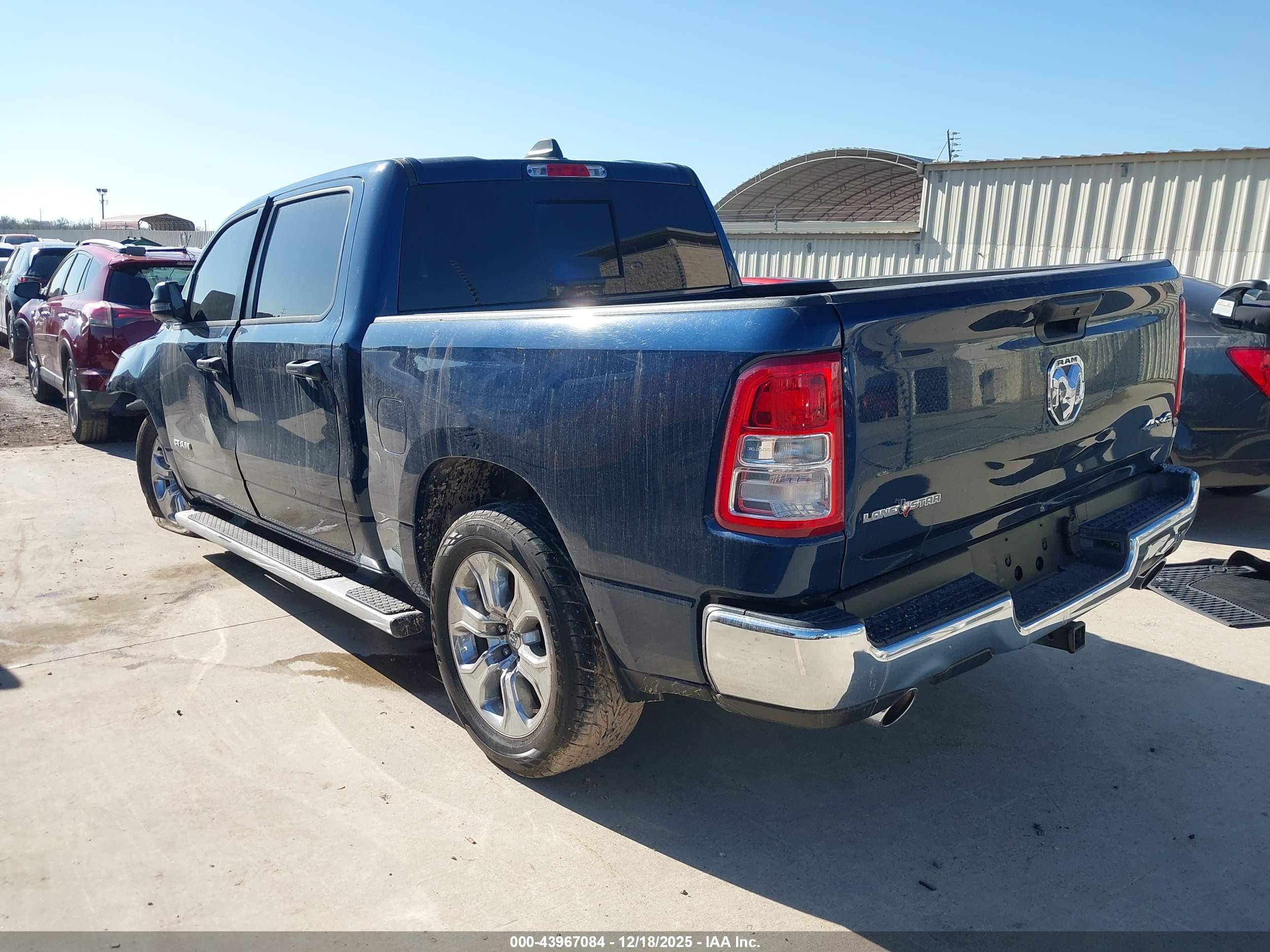 RAM 1500 image 3
