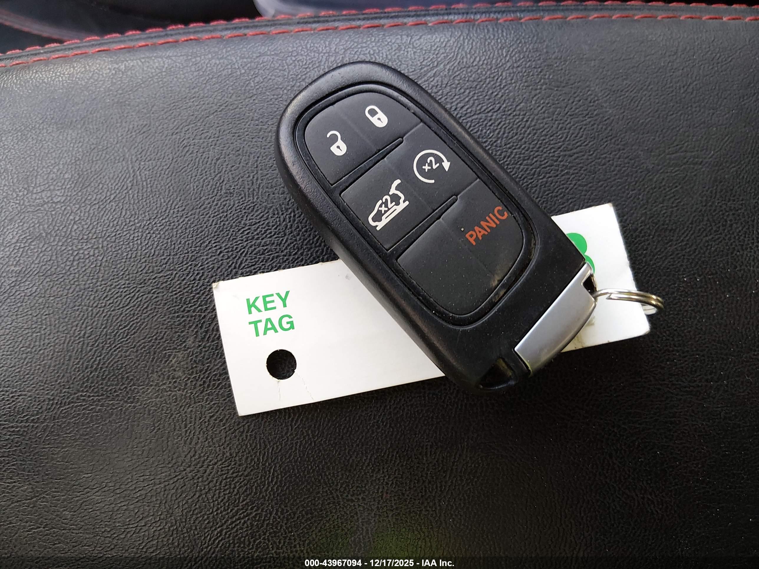 JEEP CHEROKEE image 11