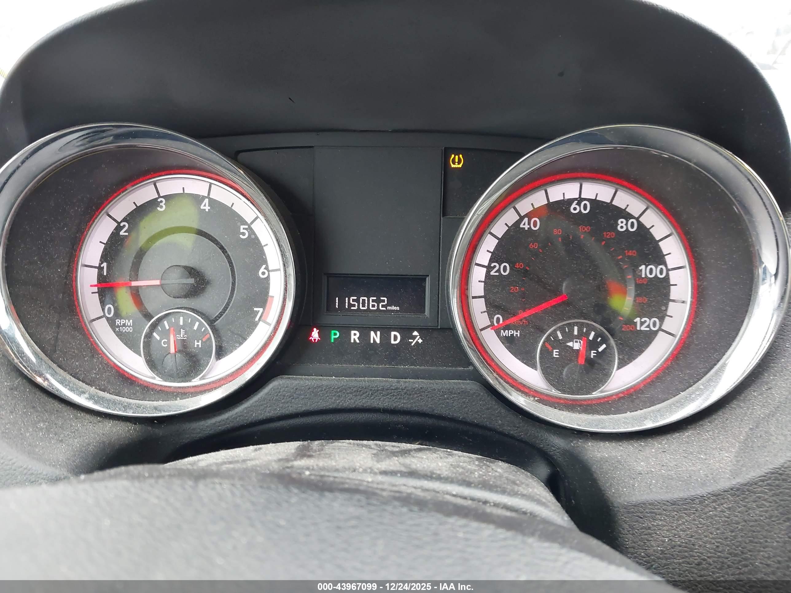DODGE GRAND image 7