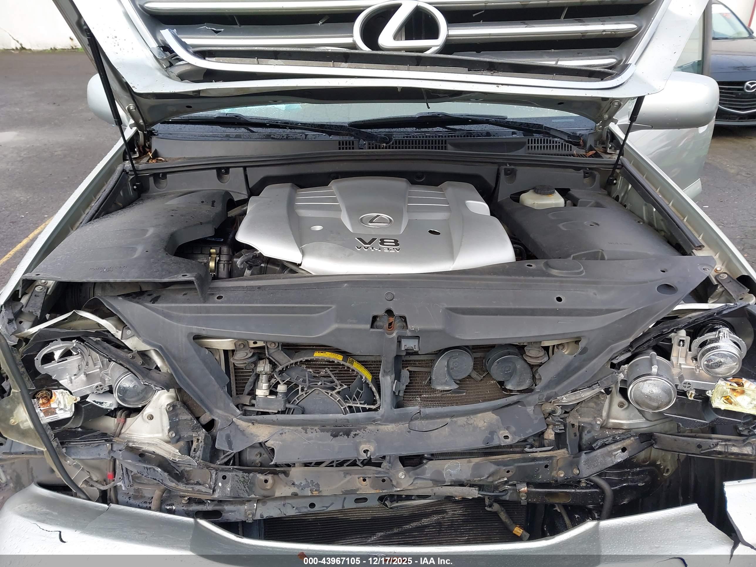 LEXUS GX image 10