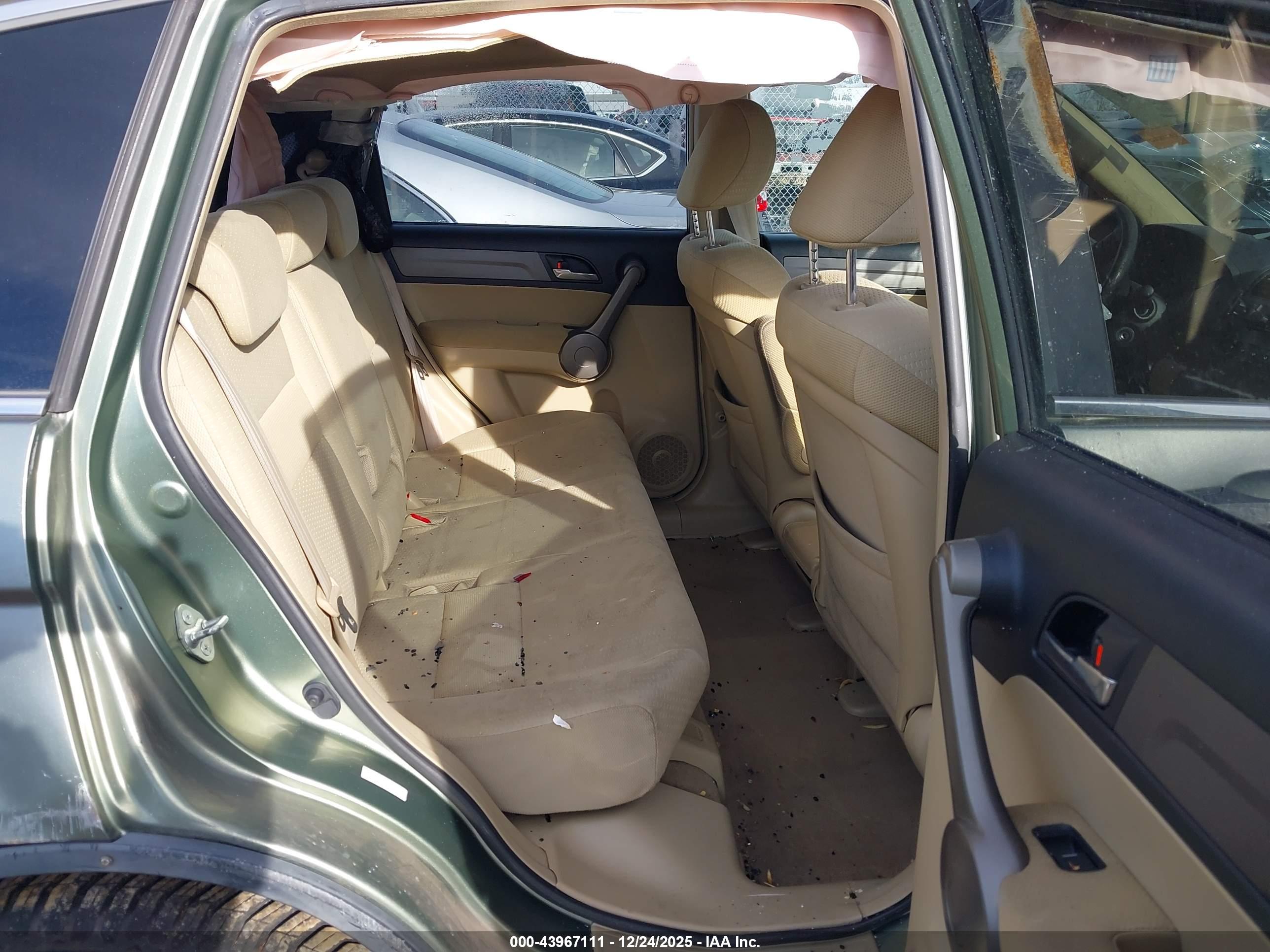 HONDA CR-V image 8