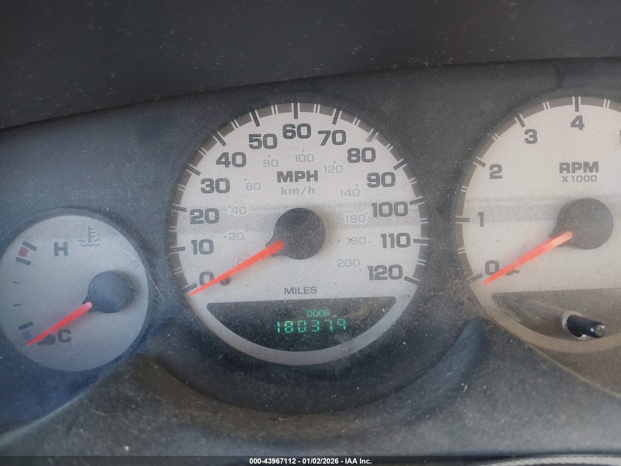 DODGE NEON image 7