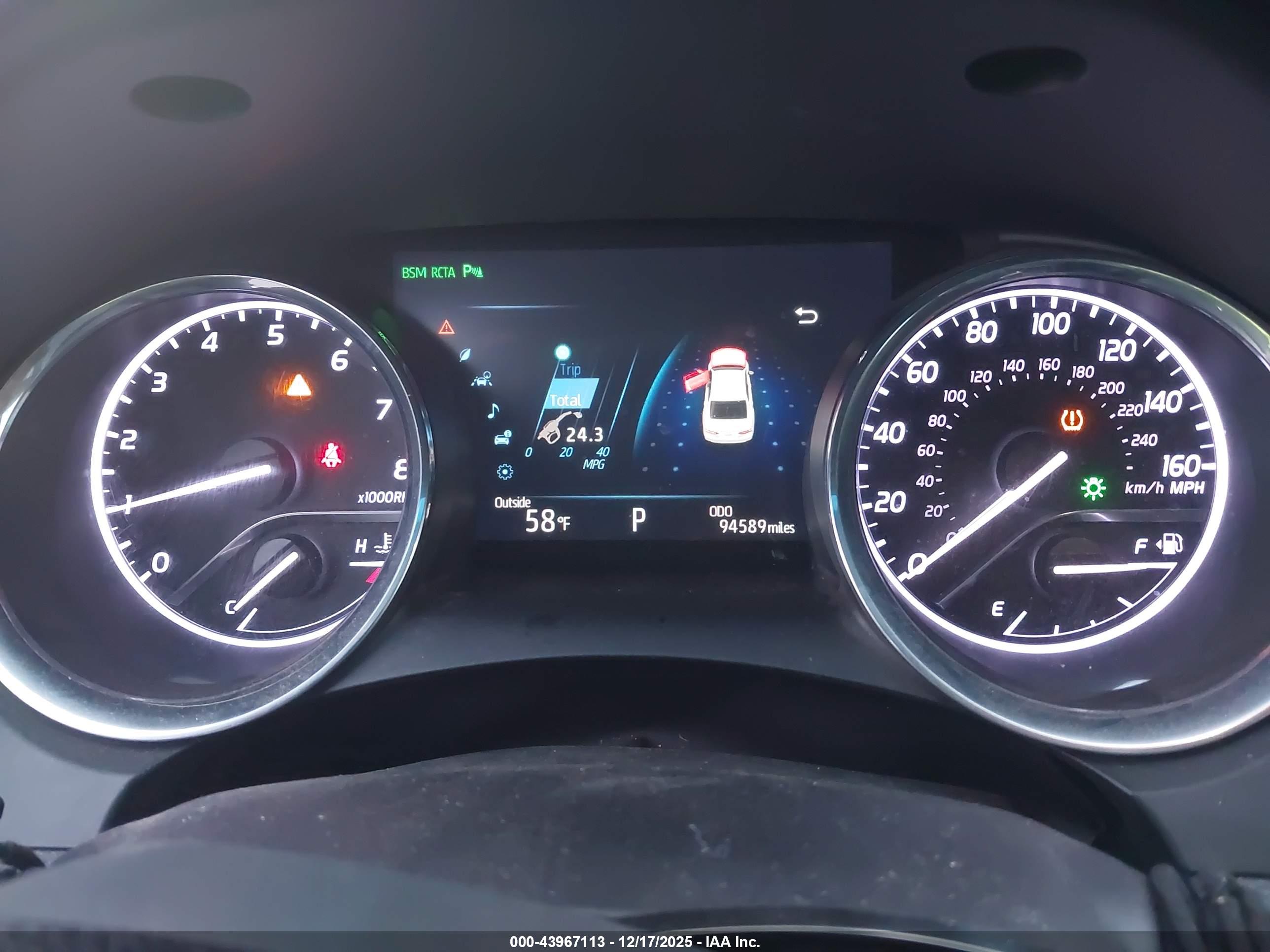 TOYOTA CAMRY image 7