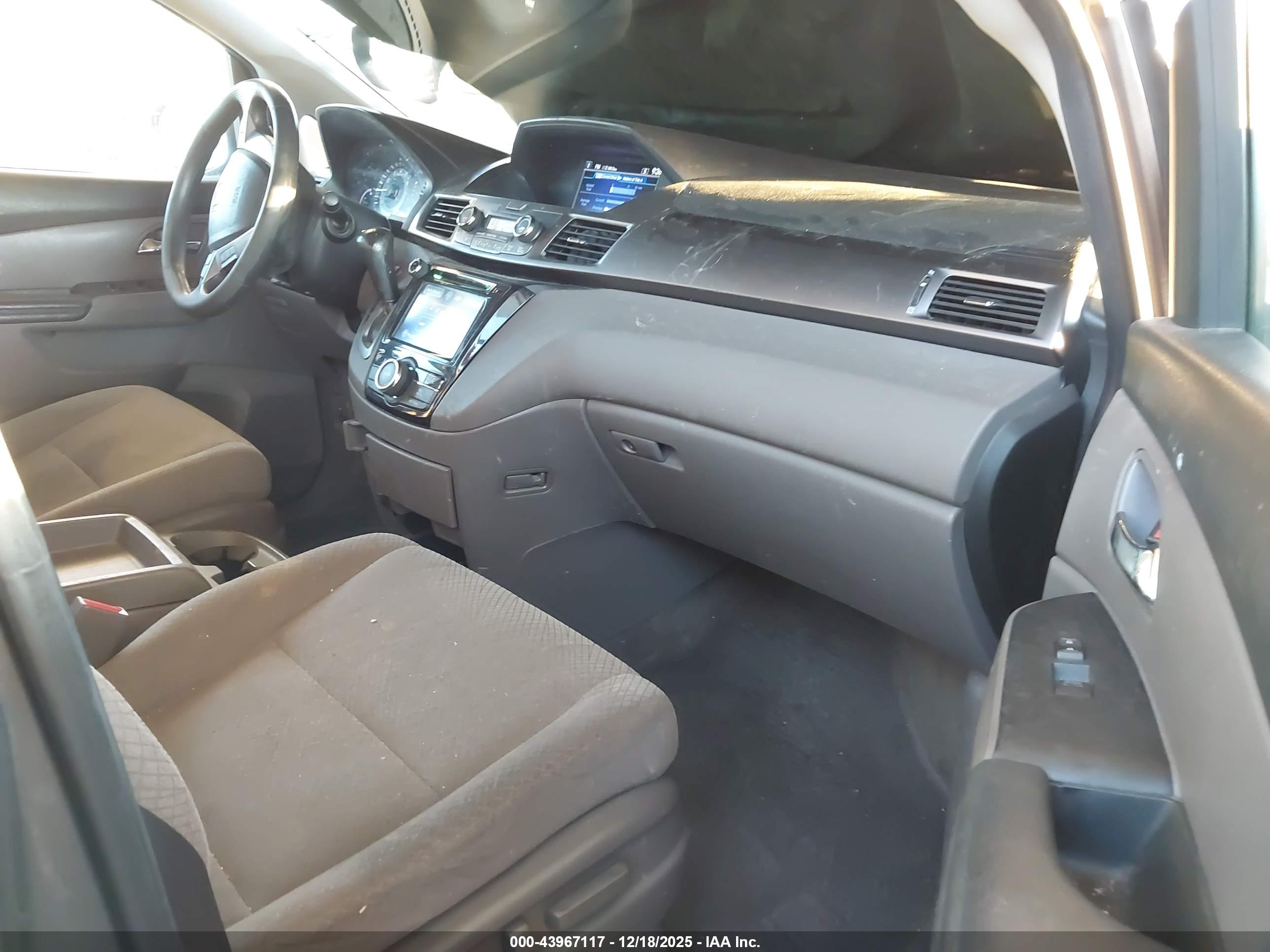 HONDA ODYSSEY image 5