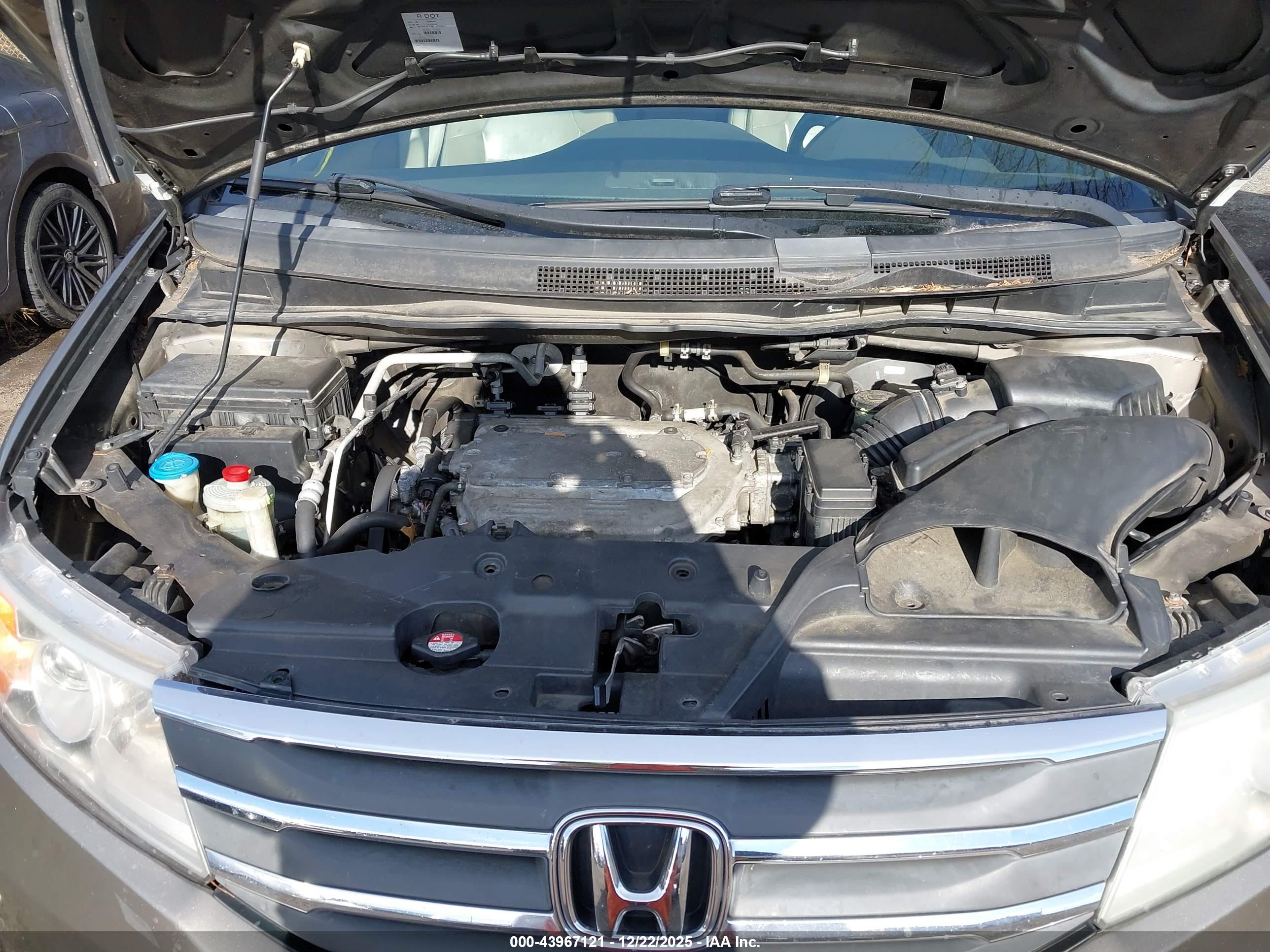 HONDA ODYSSEY image 10