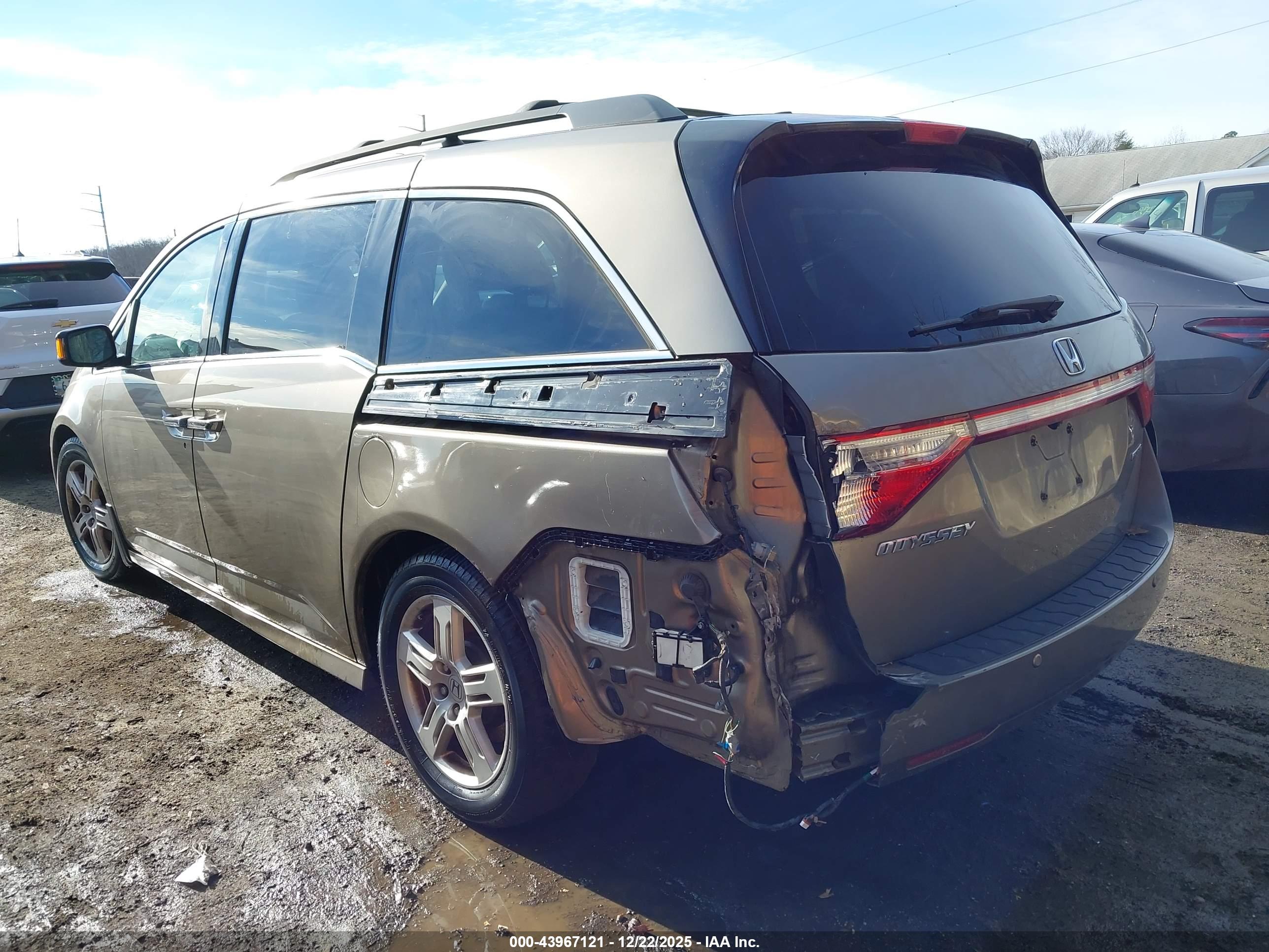 HONDA ODYSSEY image 6