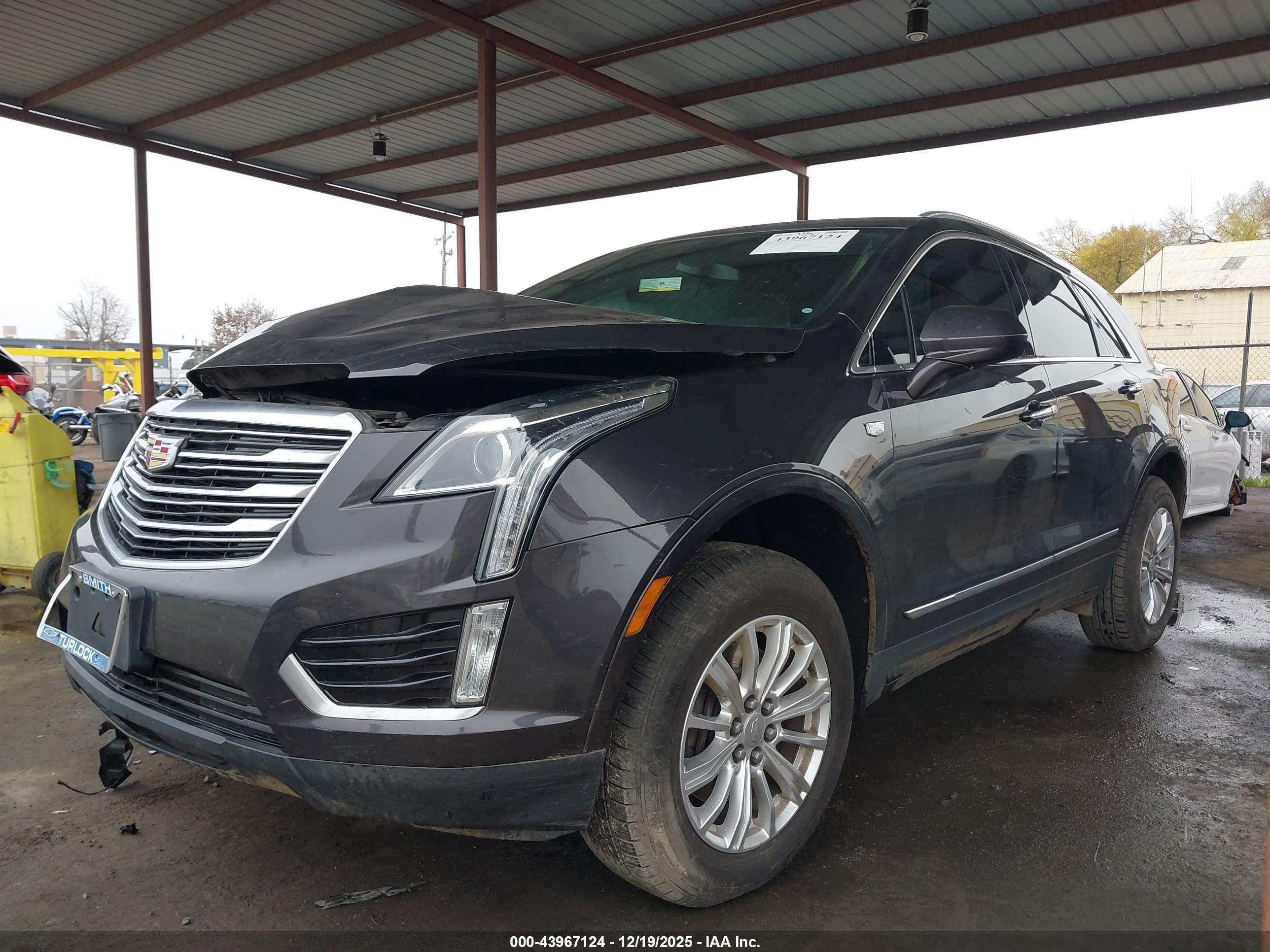 CADILLAC XT5 image 2