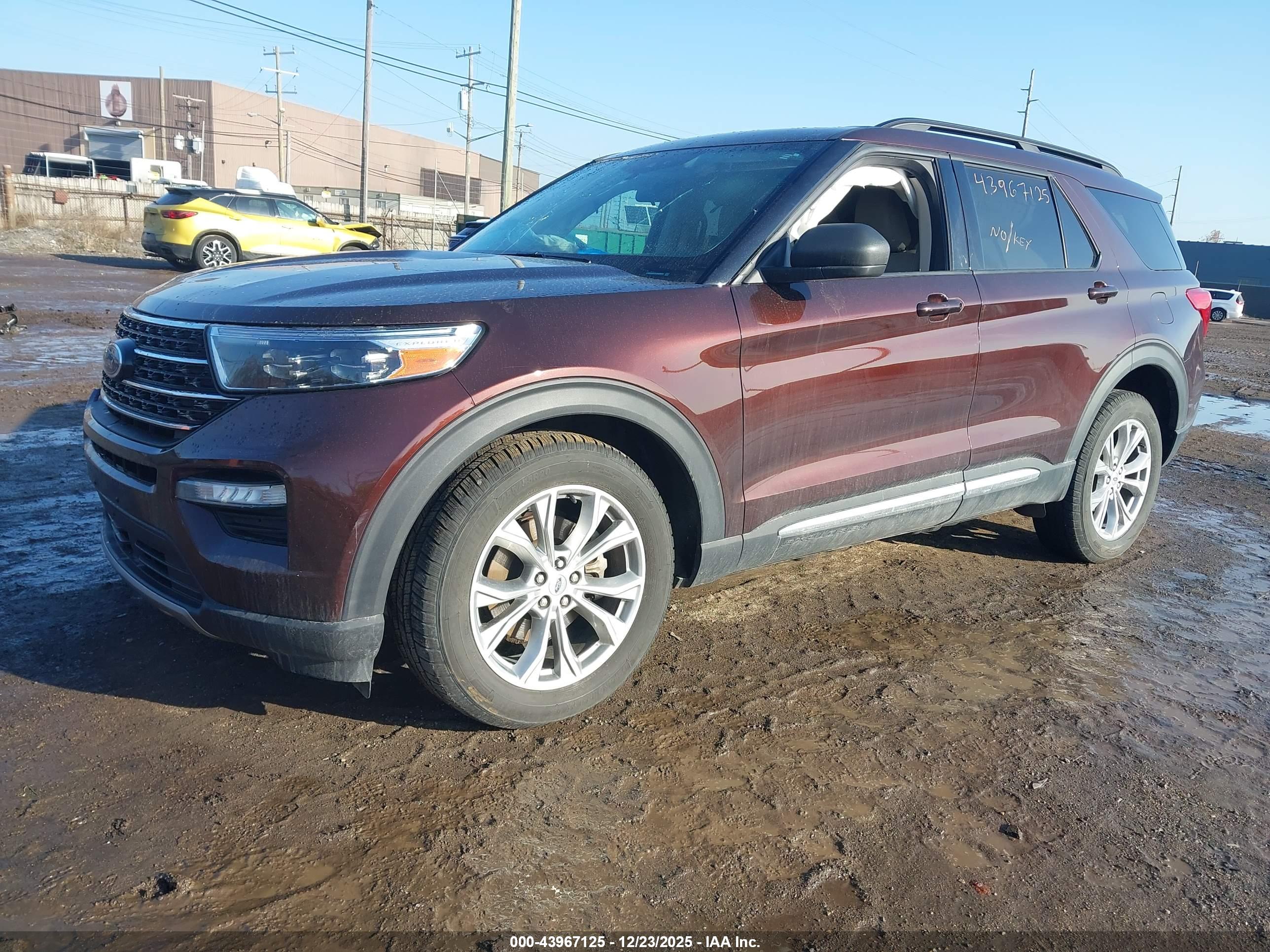 FORD EXPLORER image 2