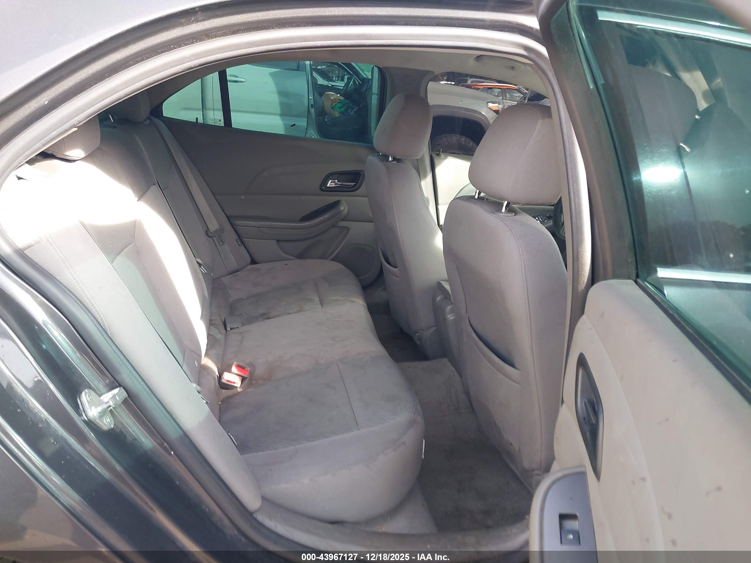 CHEVROLET MALIBU image 8