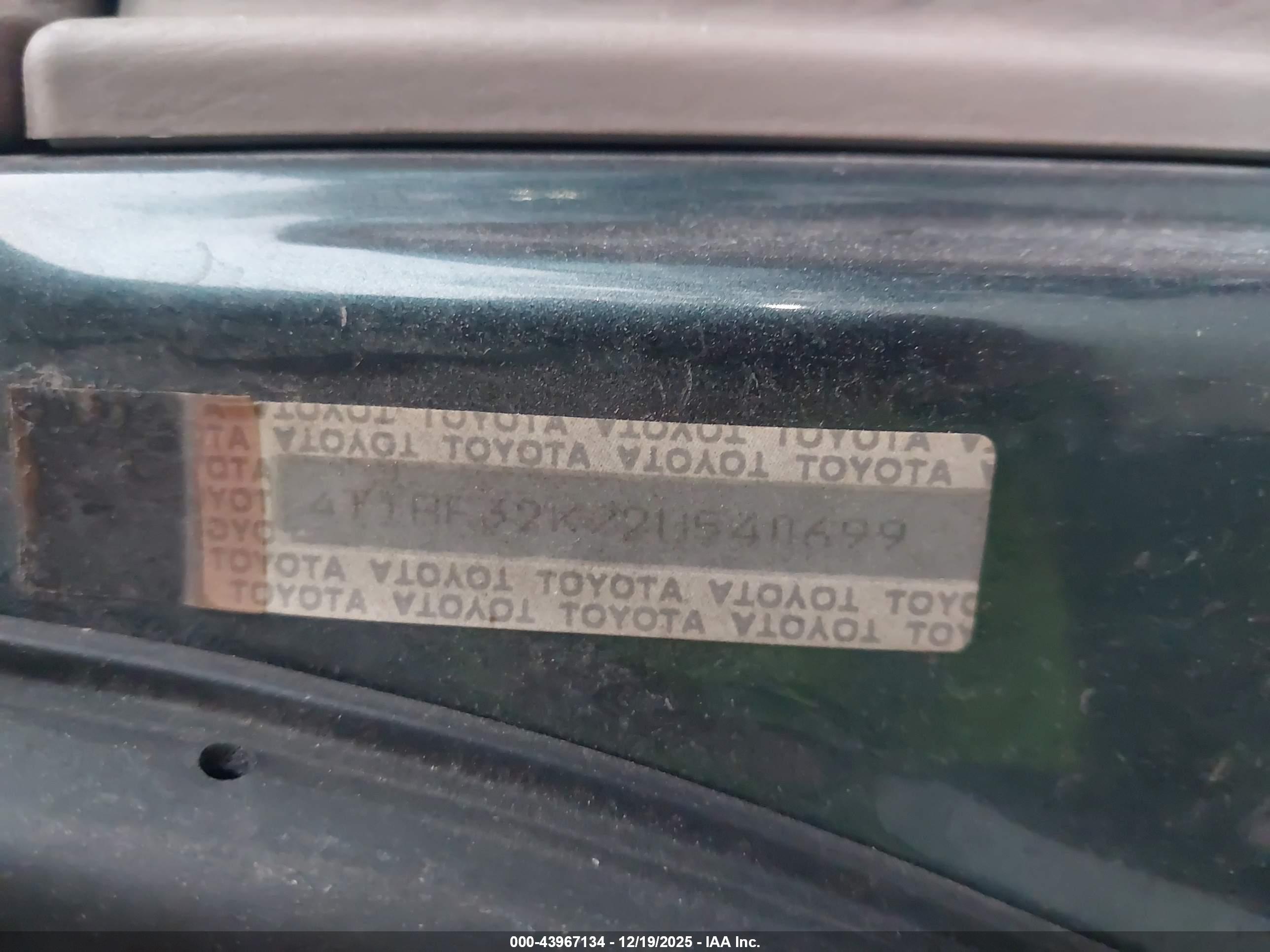 TOYOTA CAMRY image 9
