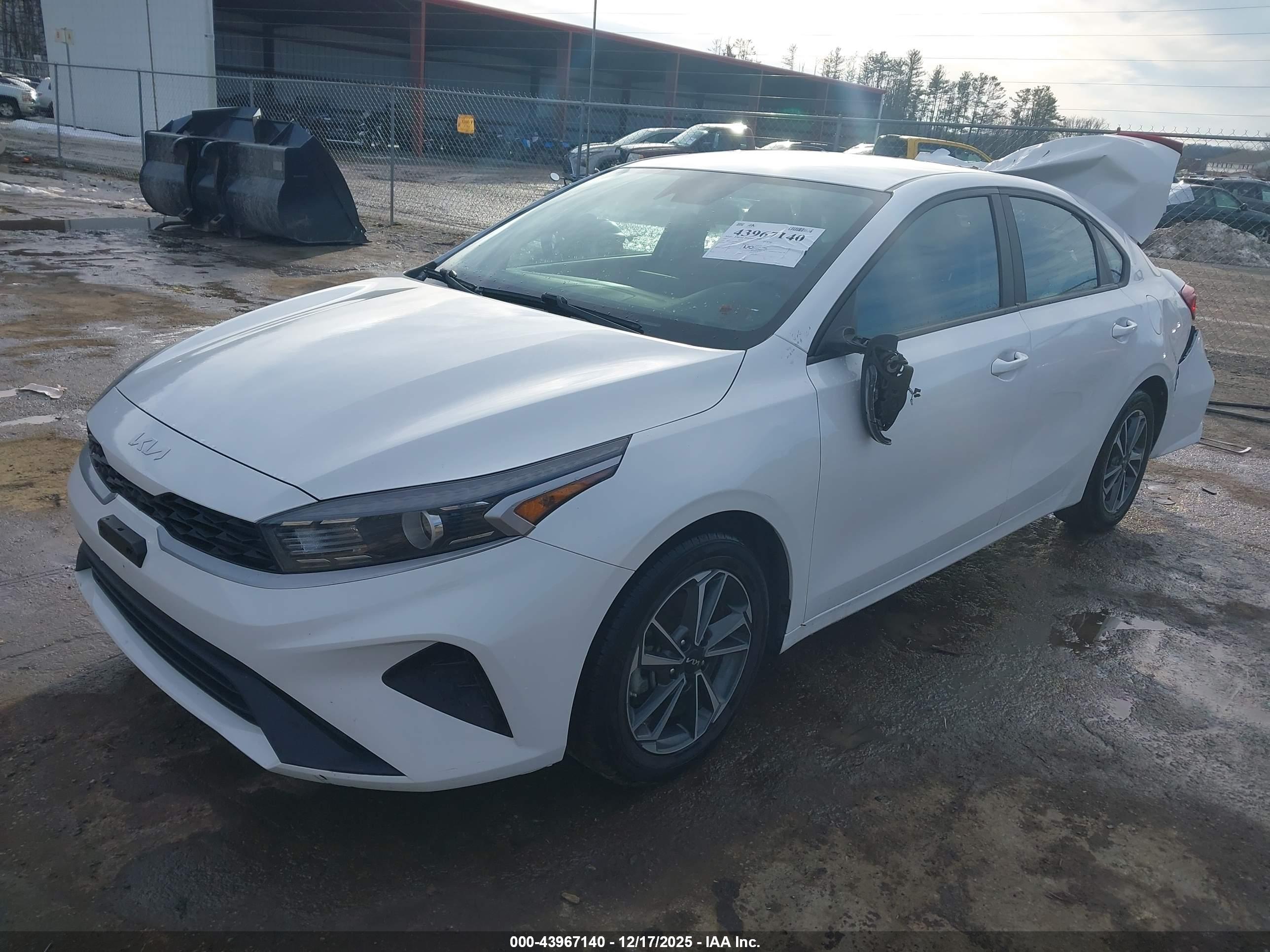 KIA FORTE image 2