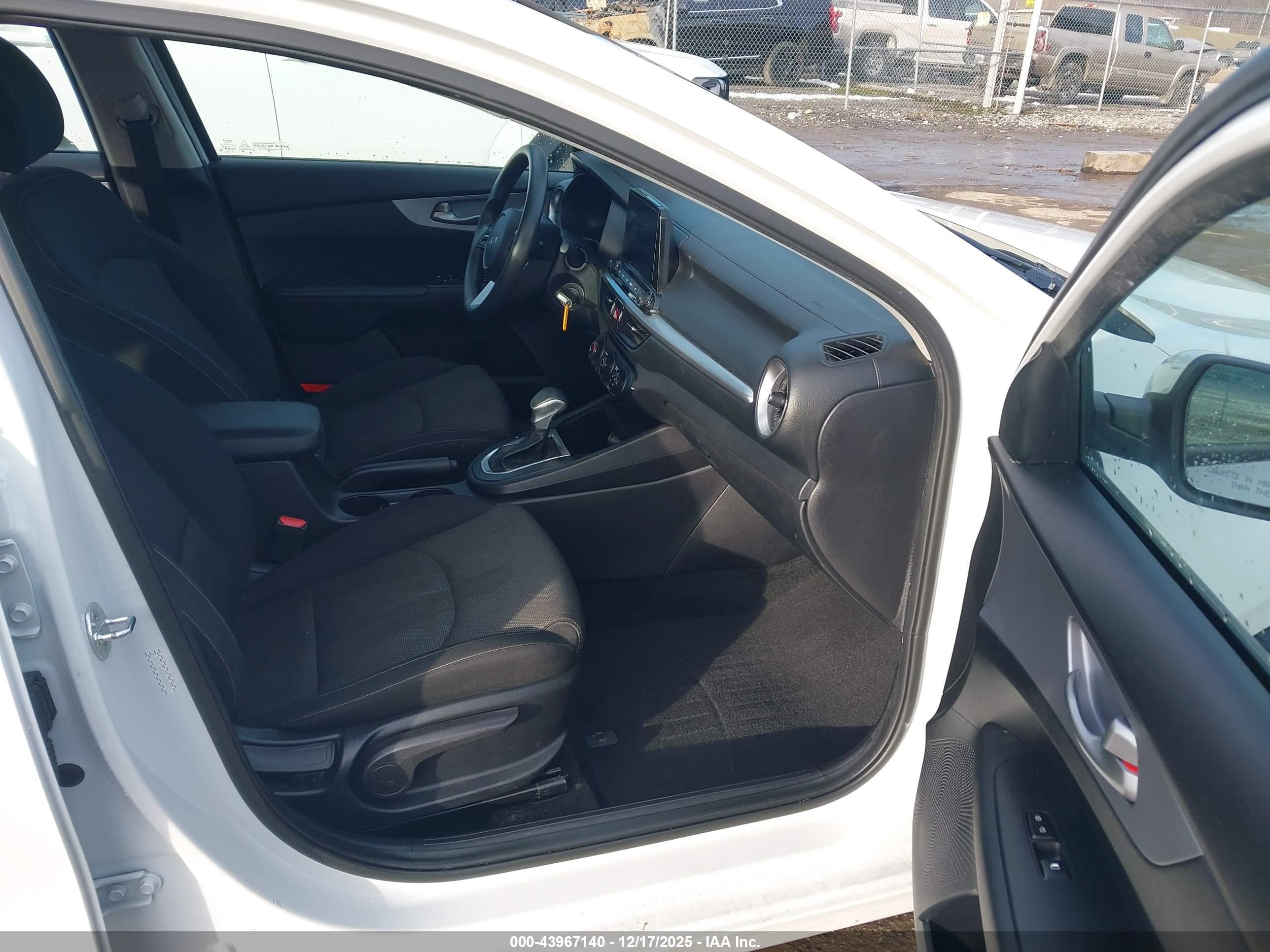 KIA FORTE image 5