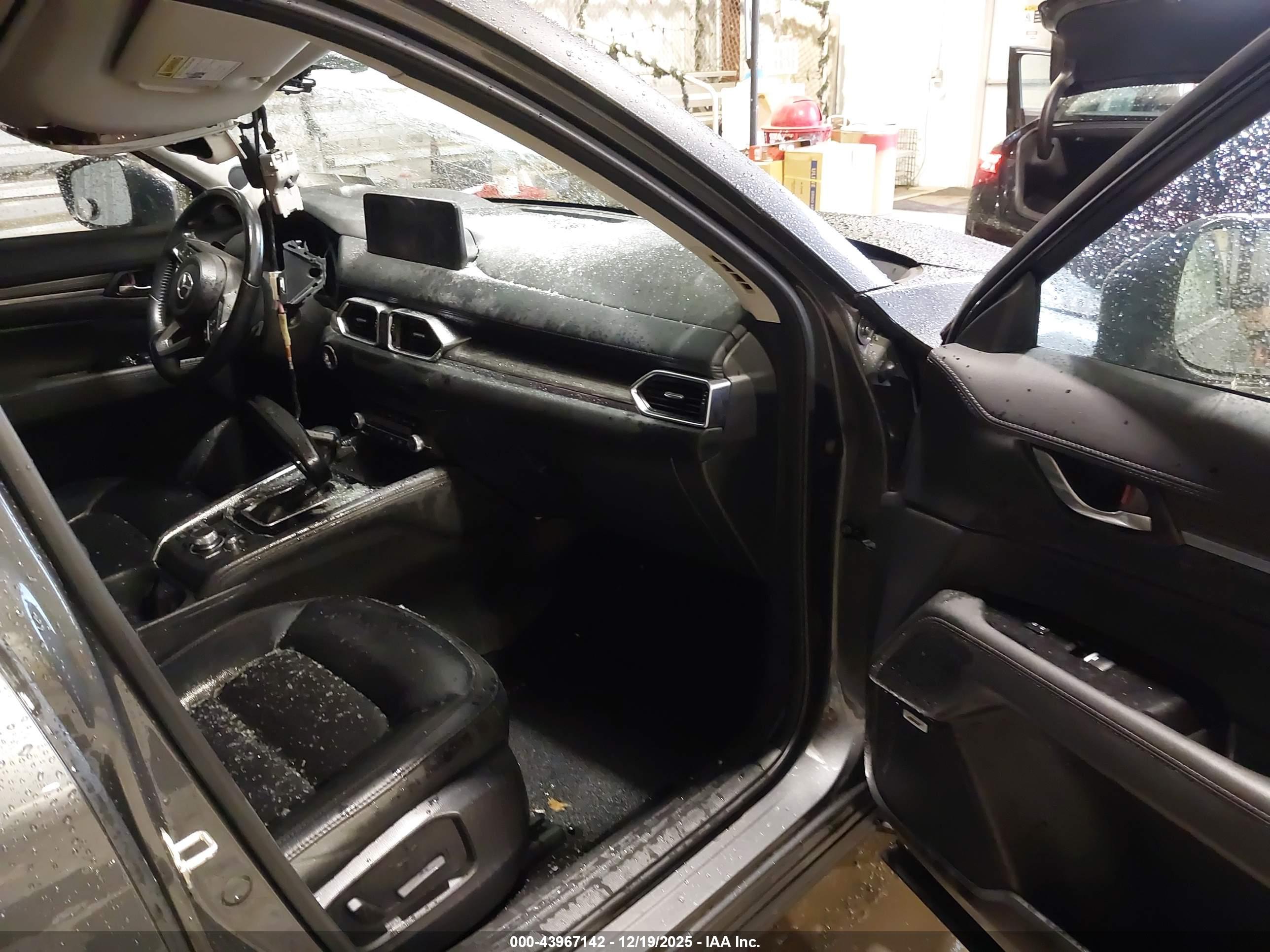 MAZDA CX-5 image 5