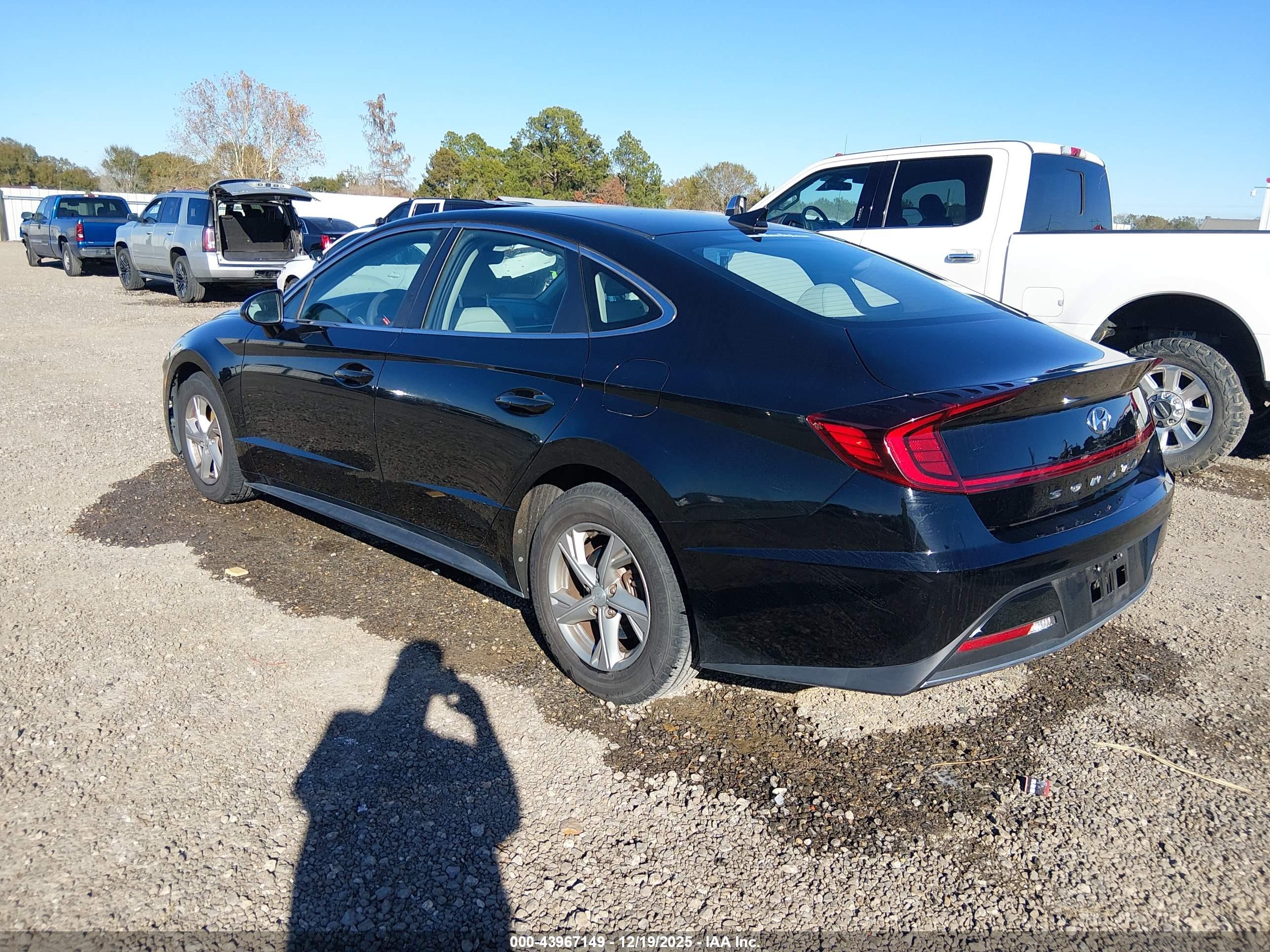 HYUNDAI SONATA image 3