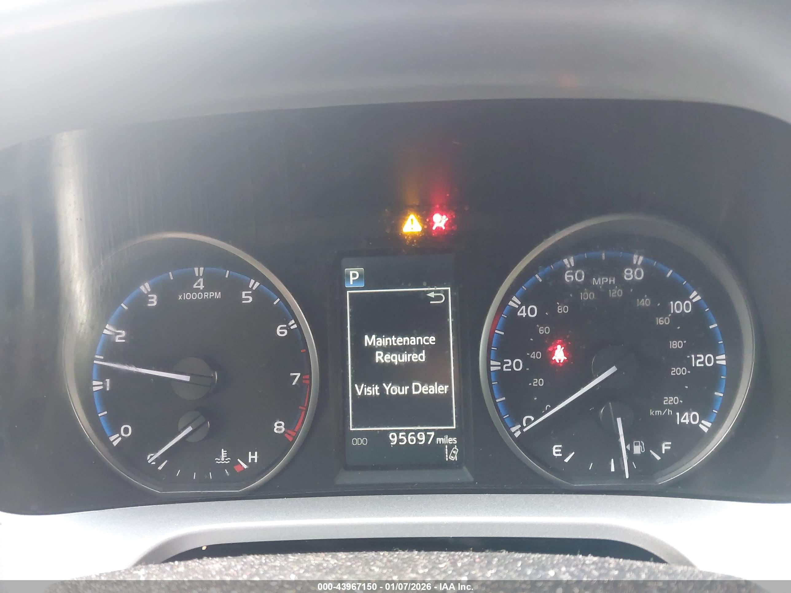 TOYOTA RAV4 image 7