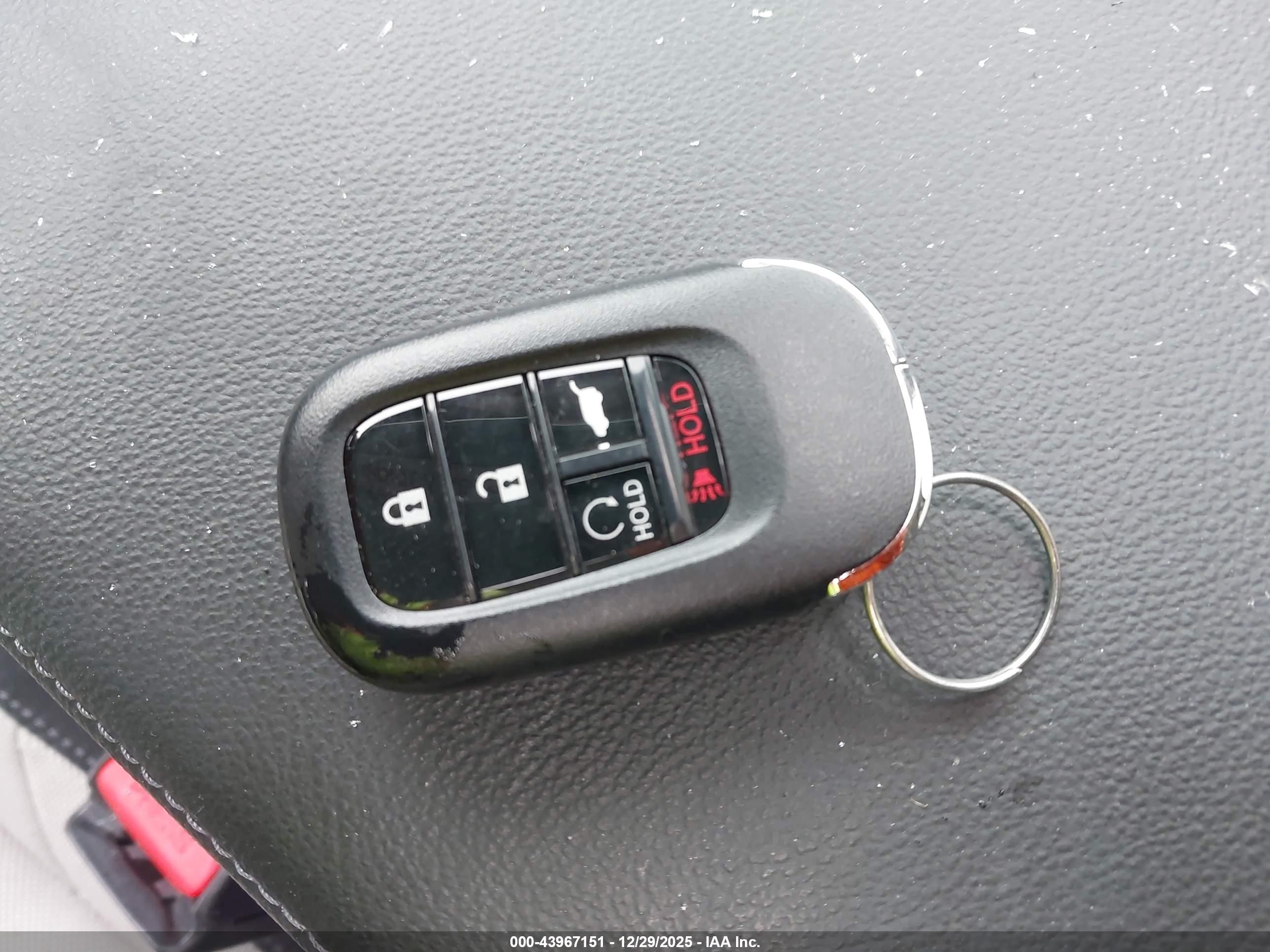 HONDA CR-V image 11