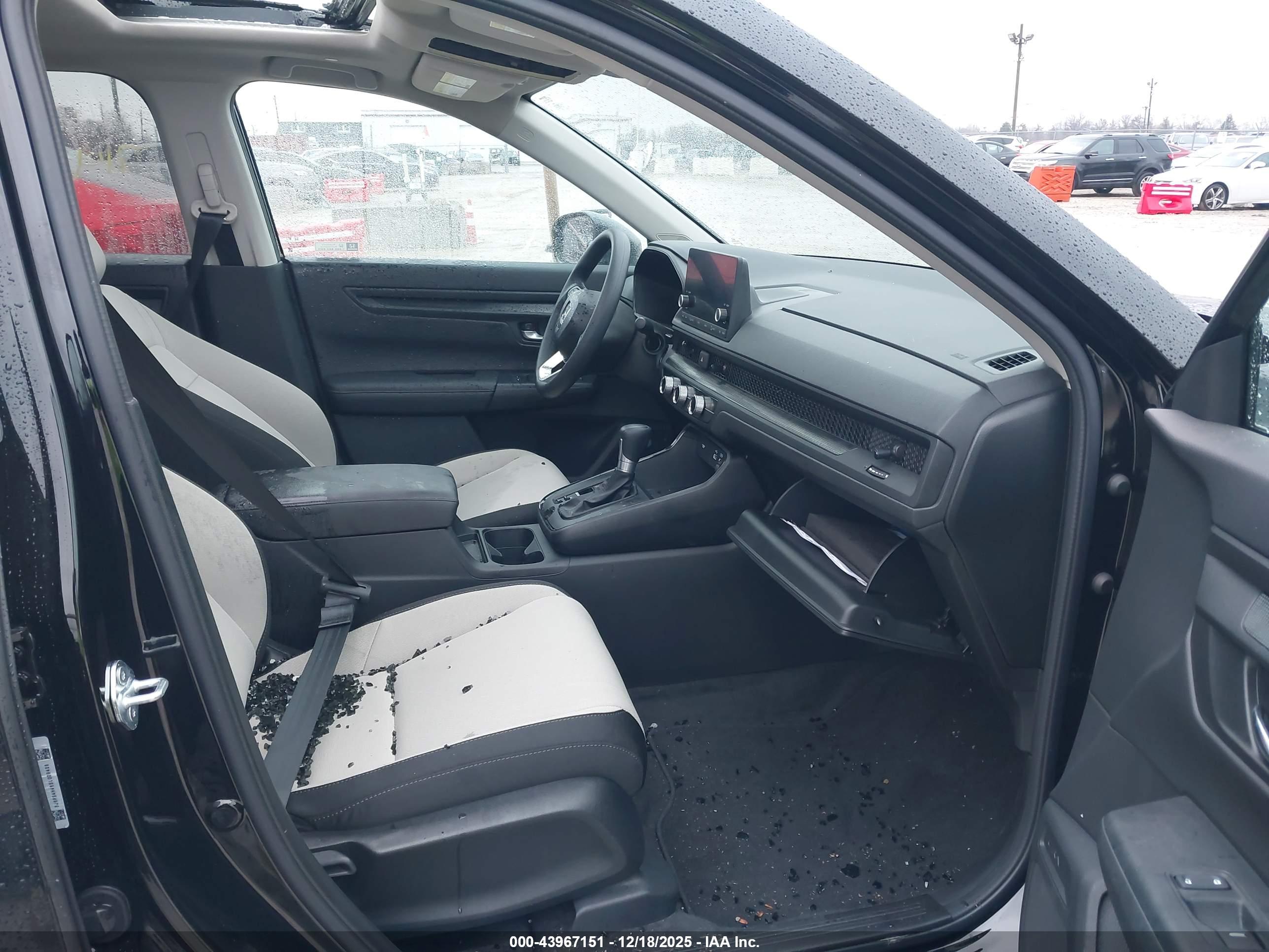 HONDA CR-V image 5