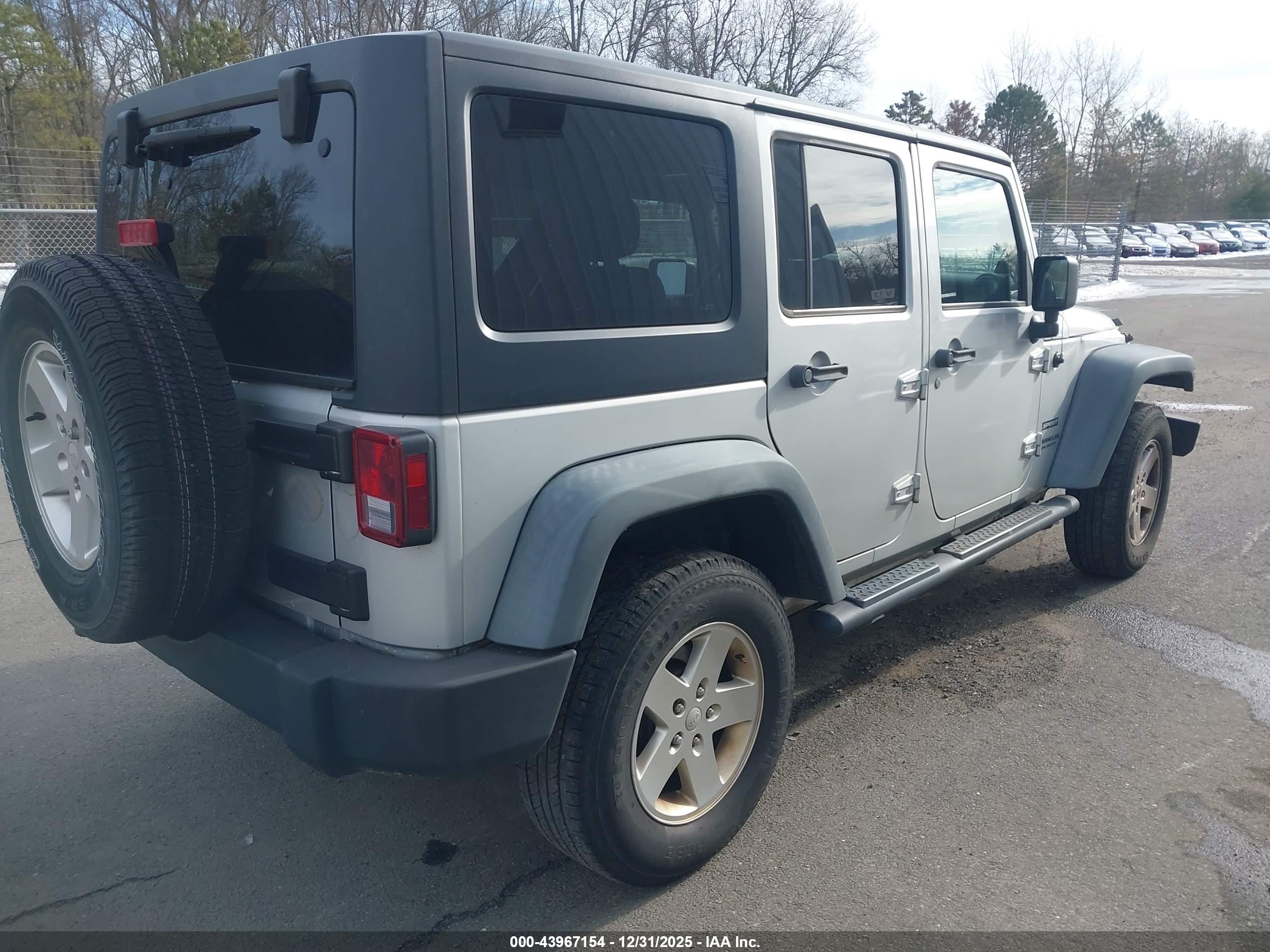 JEEP WRANGLER image 4