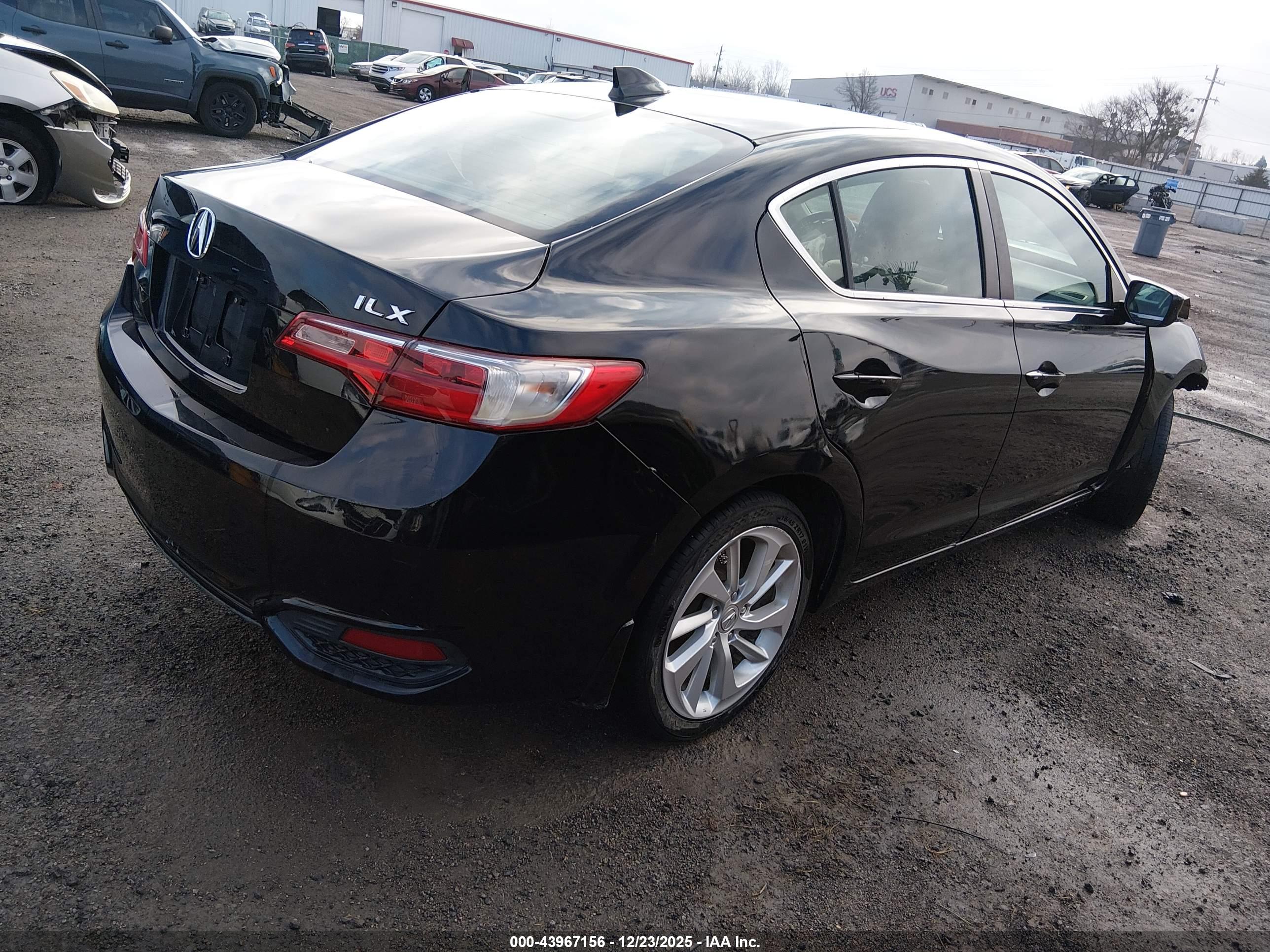 ACURA ILX image 4