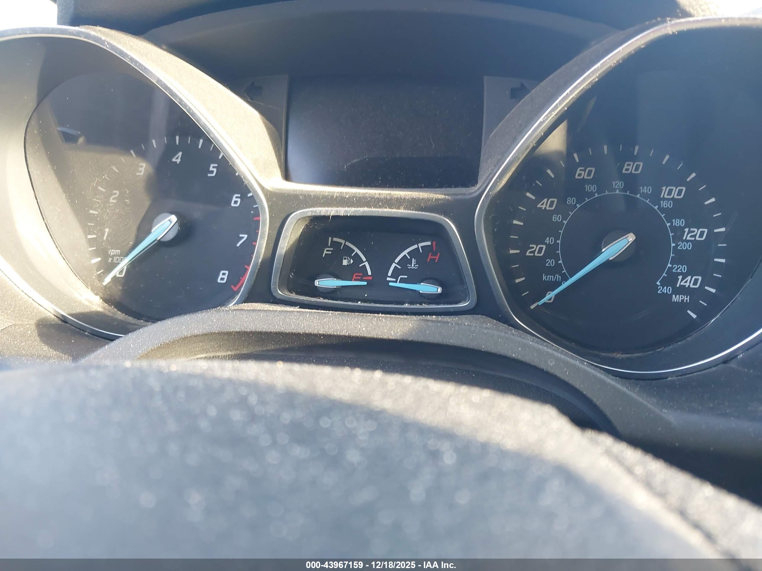 FORD ESCAPE image 7