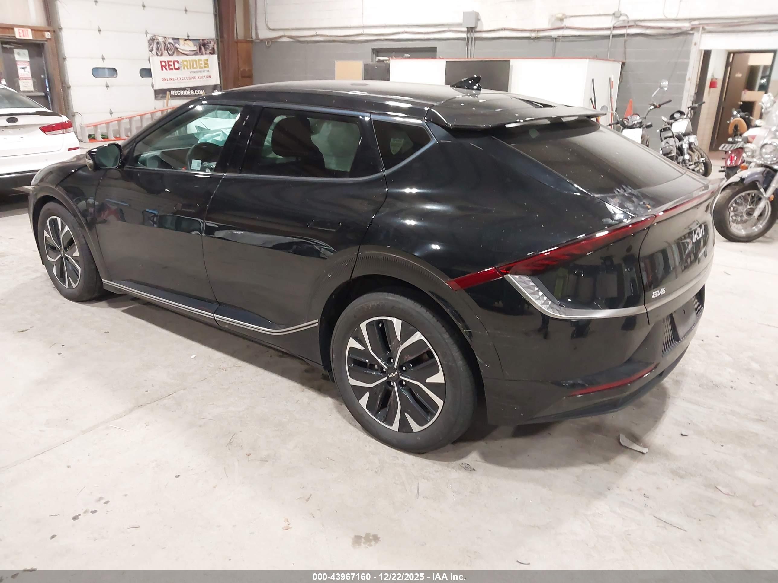 KIA EV6 image 3