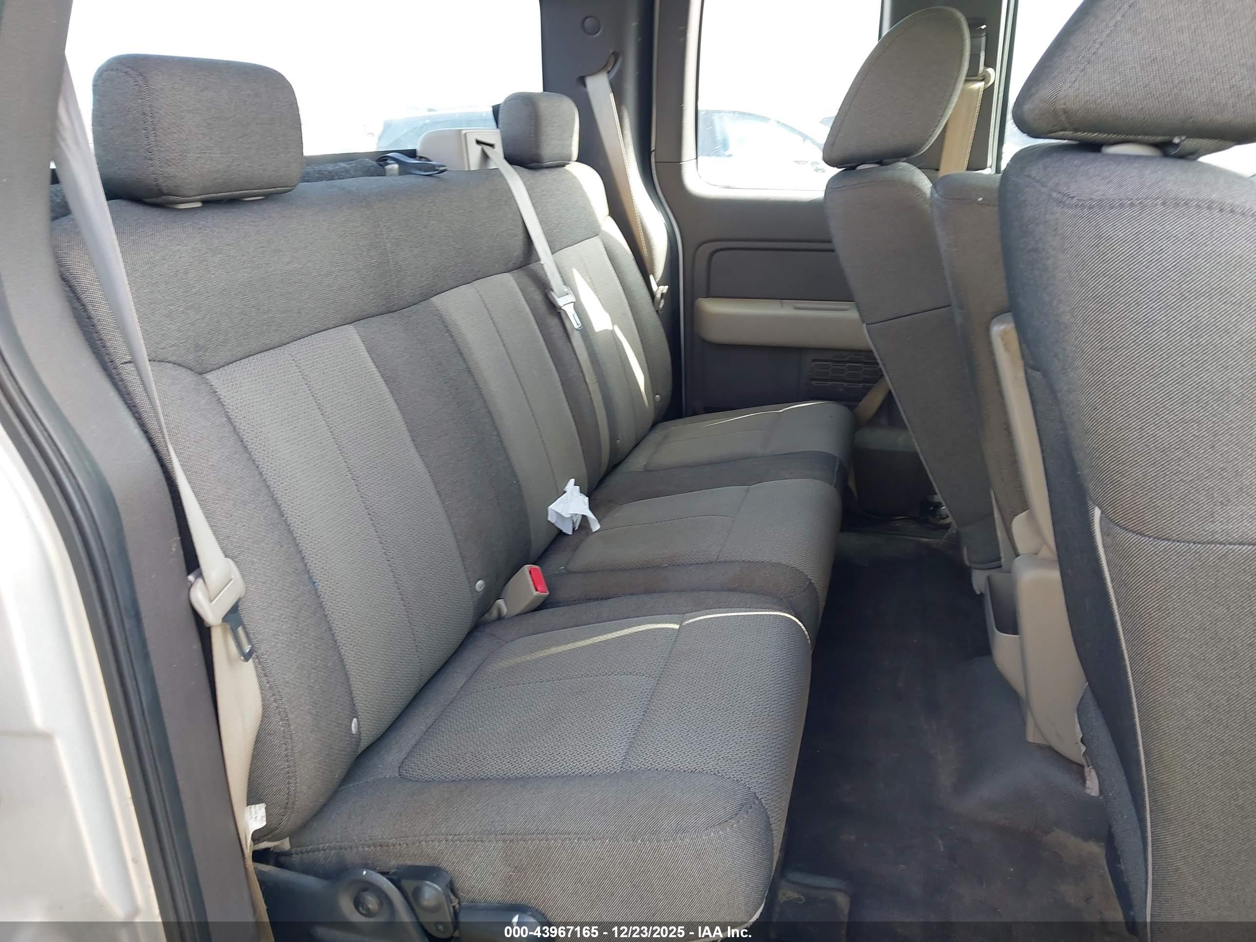 FORD F-150 image 8