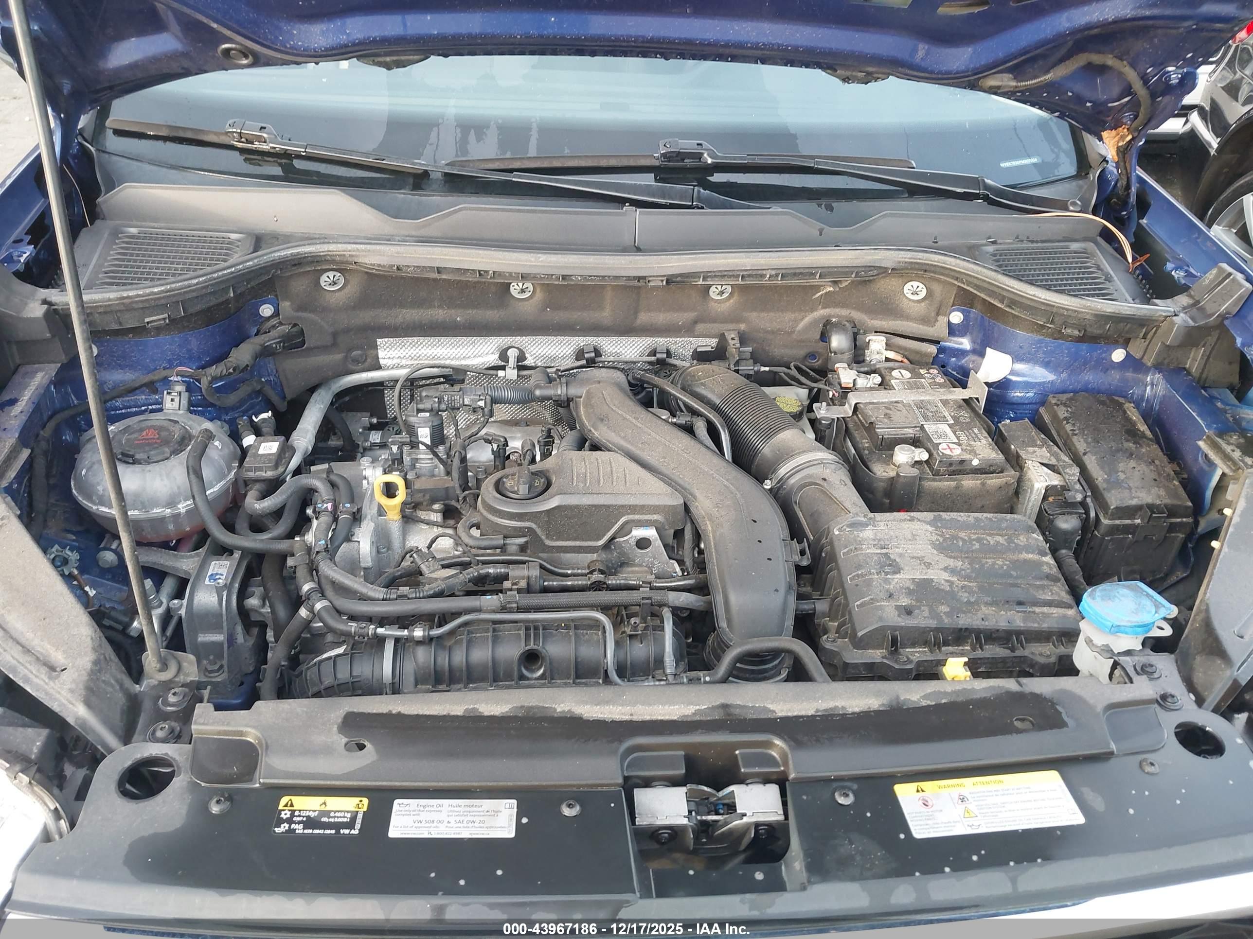 VOLKSWAGEN TAOS image 10