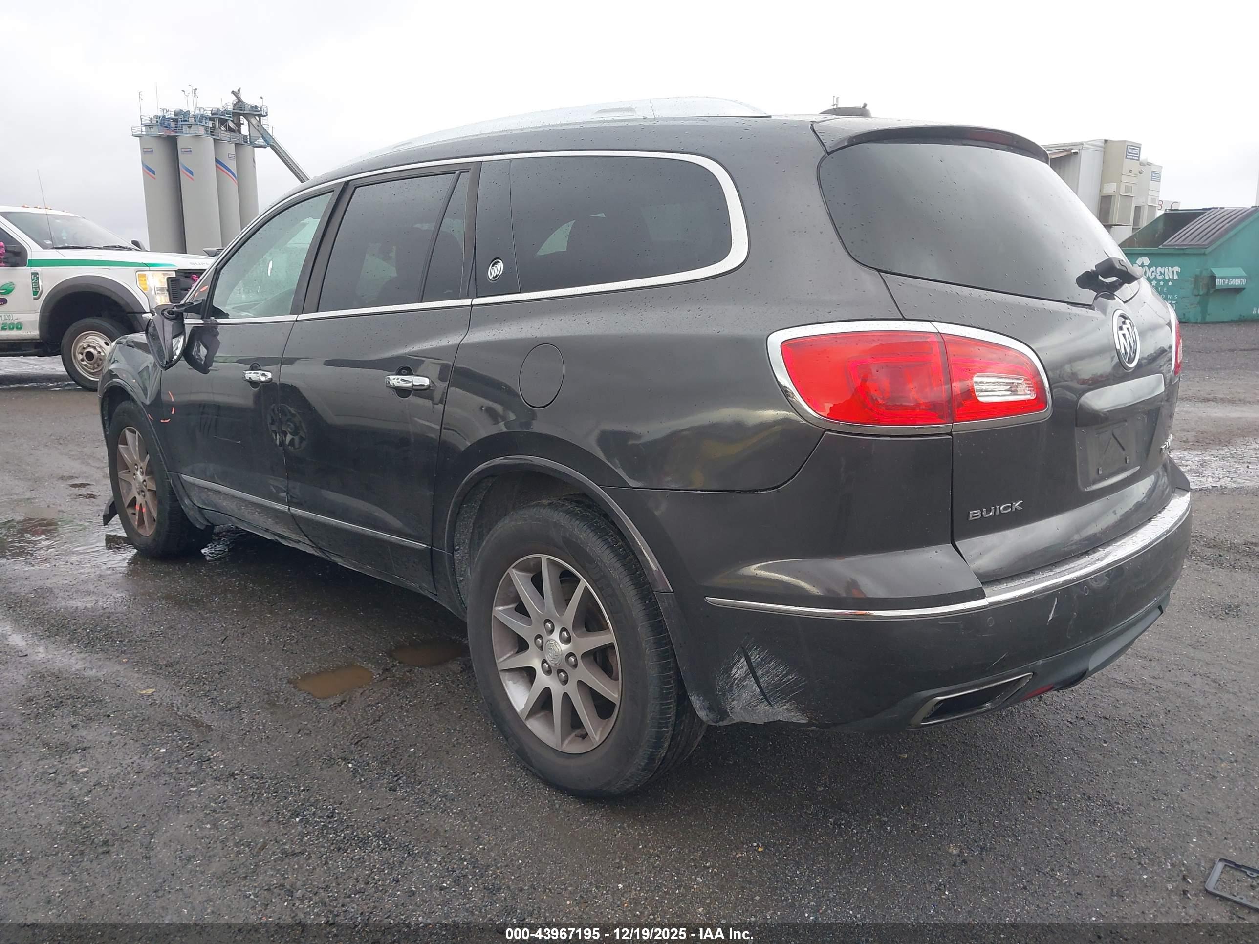 BUICK ENCLAVE image 3