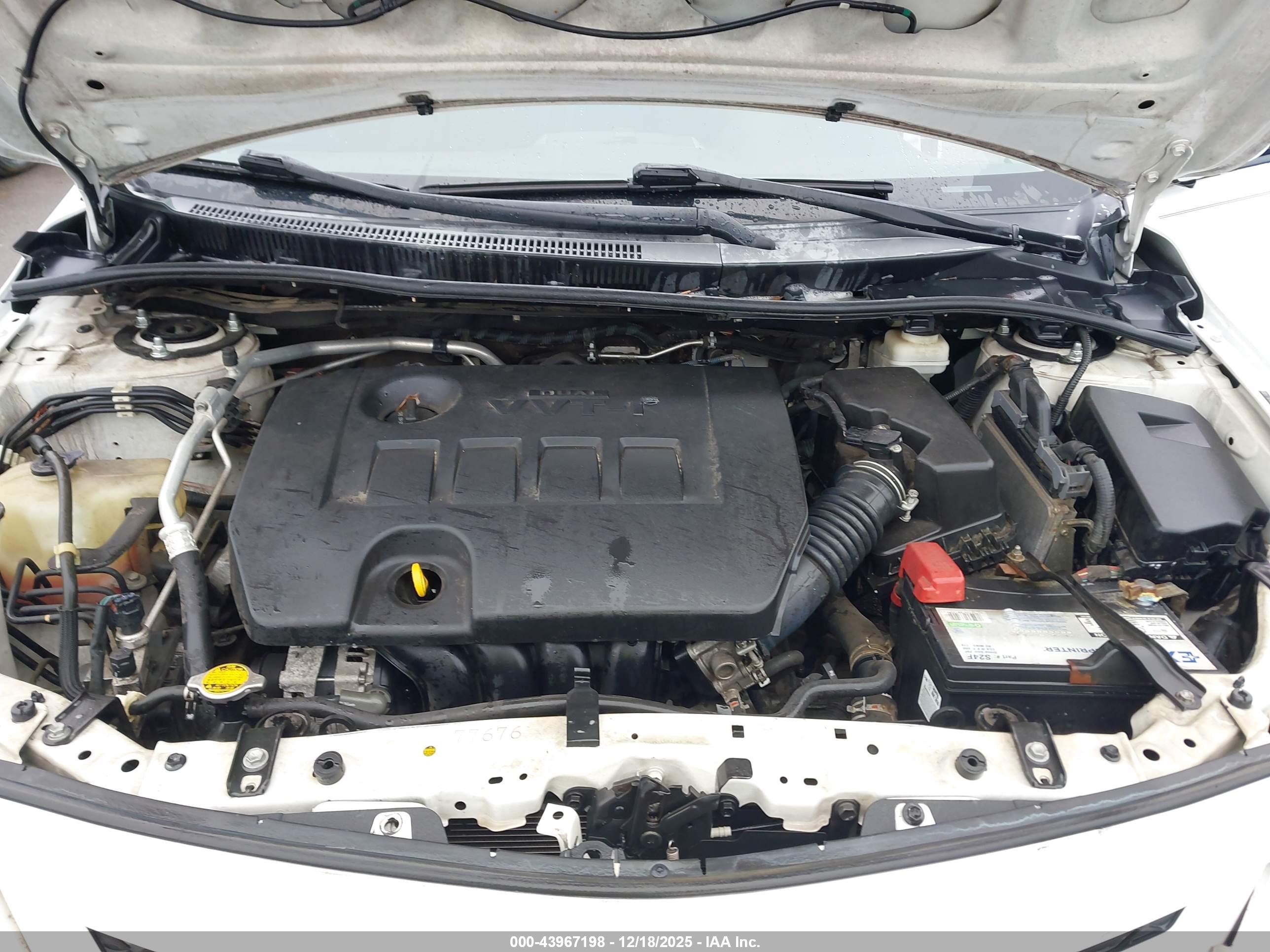 TOYOTA COROLLA image 10