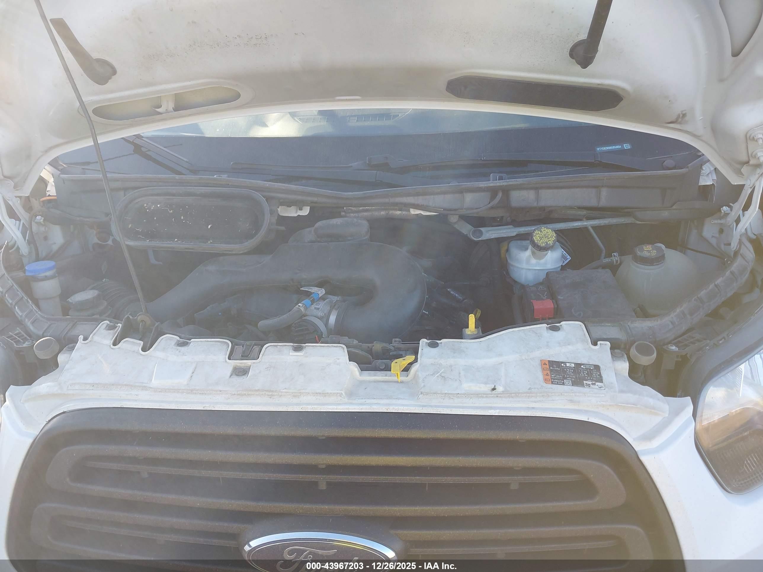 FORD TRANSIT-150 image 10