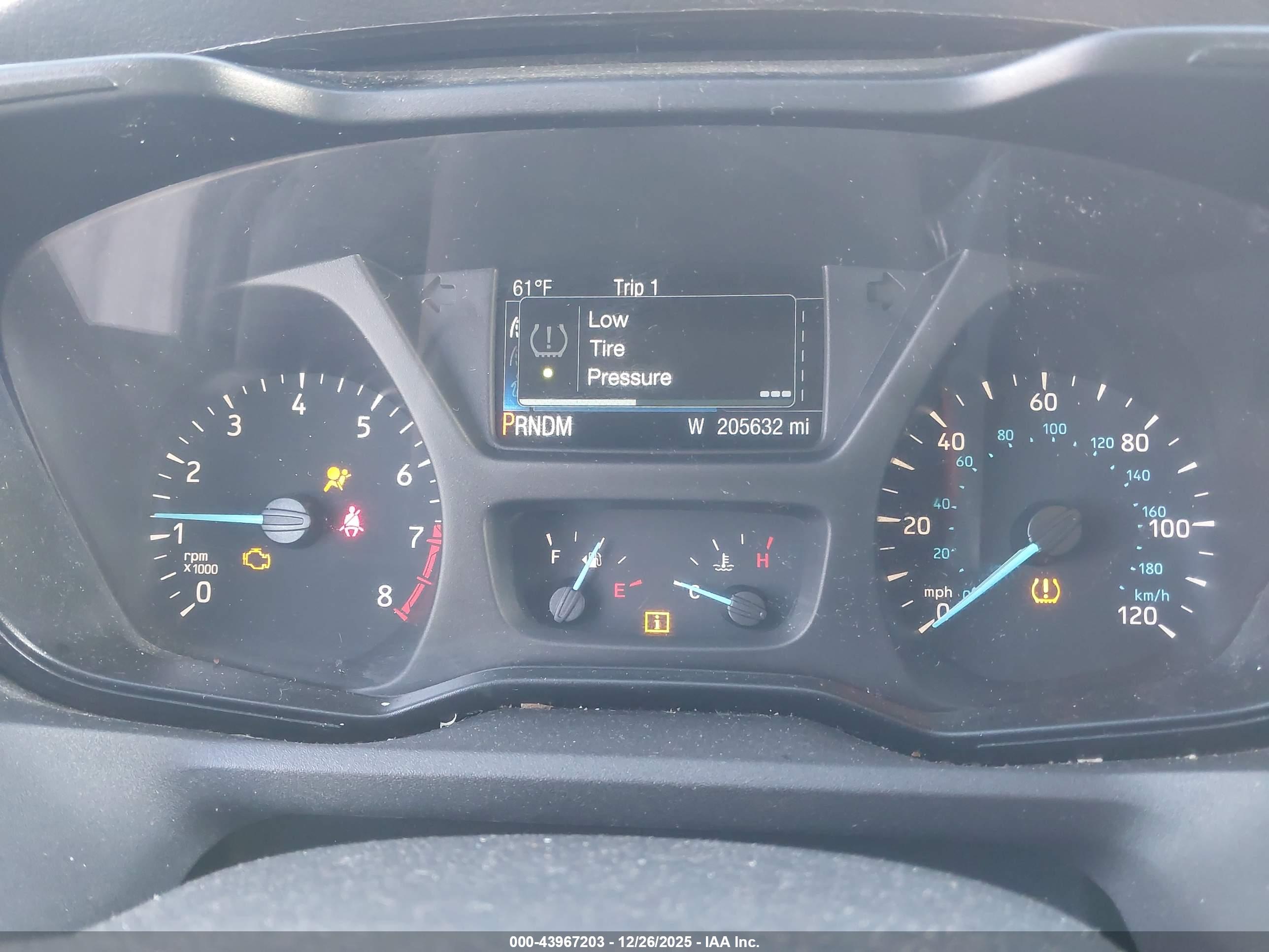 FORD TRANSIT-150 image 7