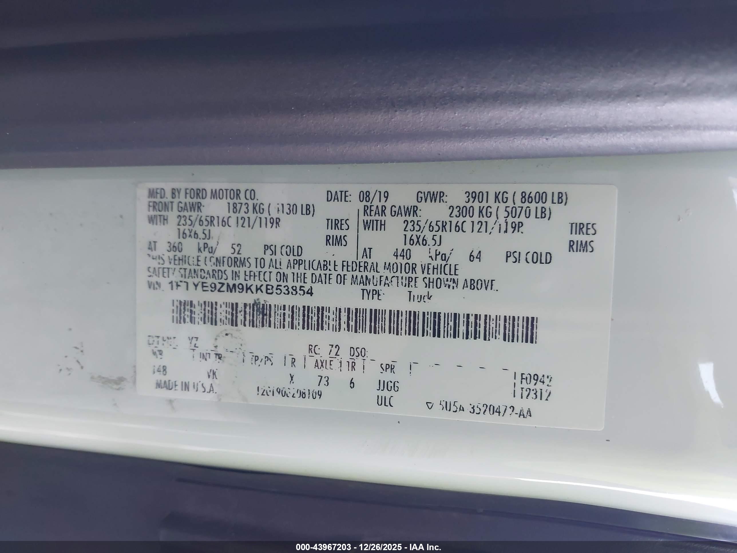 FORD TRANSIT-150 image 9