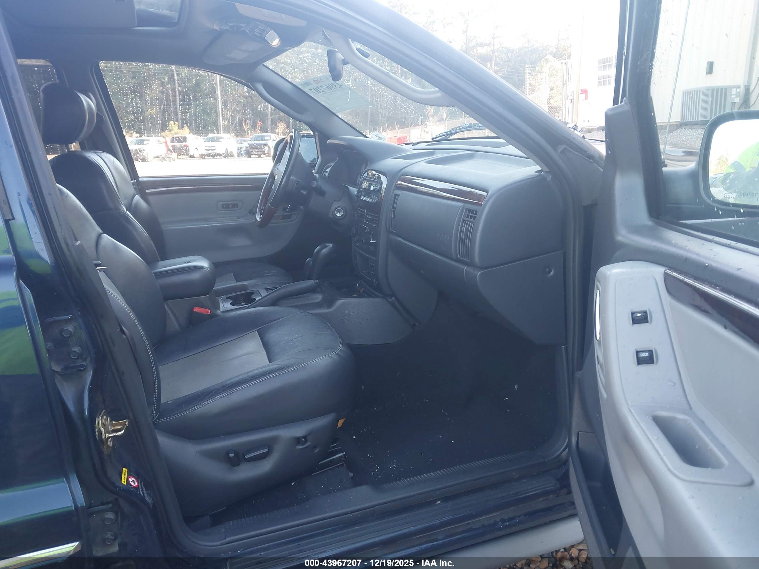 JEEP GRAND image 5