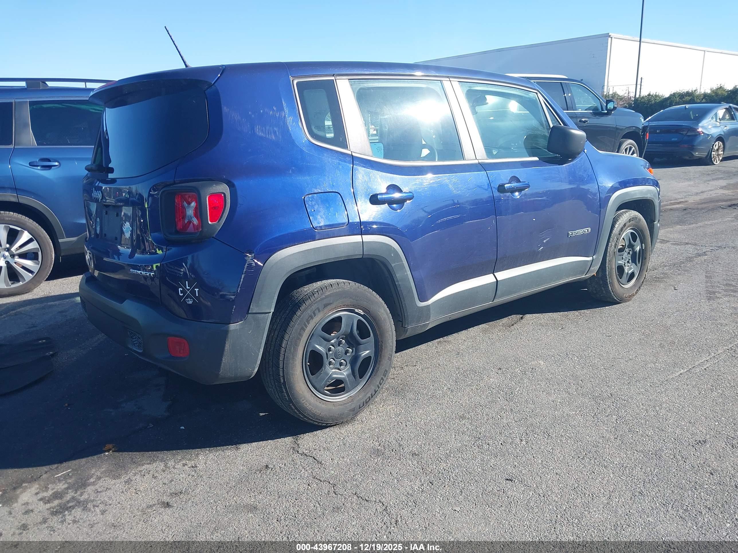 JEEP RENEGADE image 4