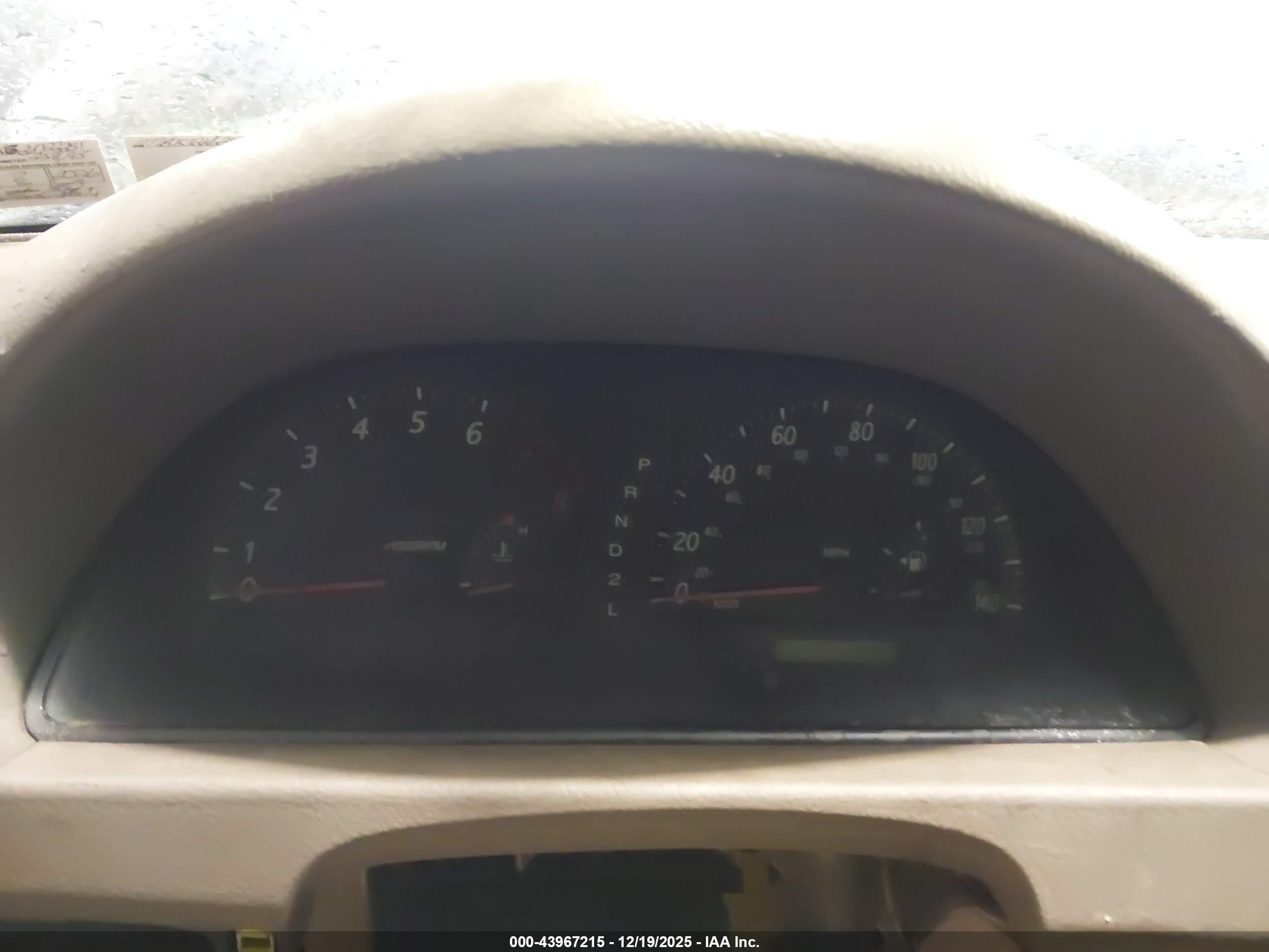 TOYOTA CAMRY image 7
