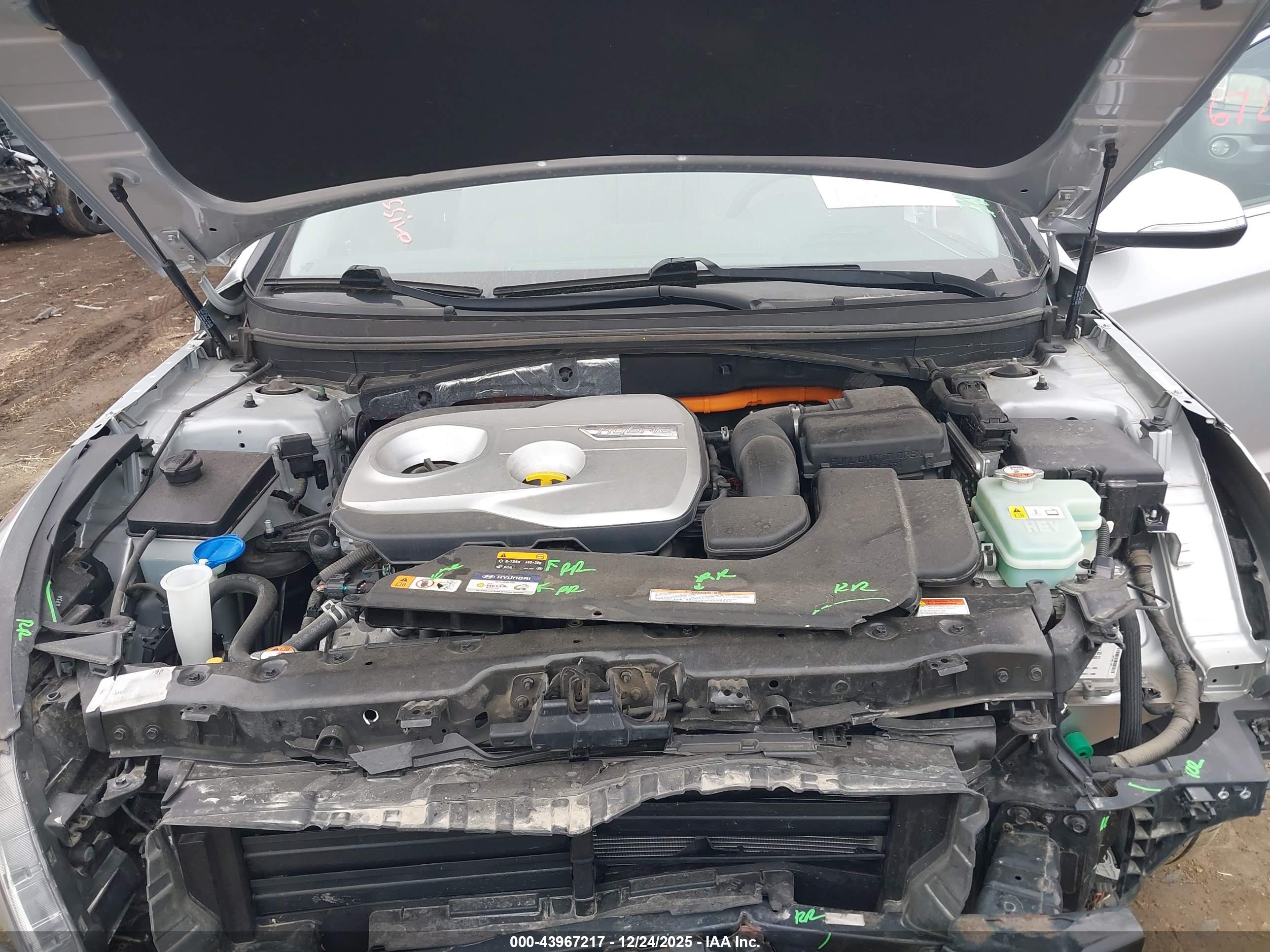 HYUNDAI SONATA image 10