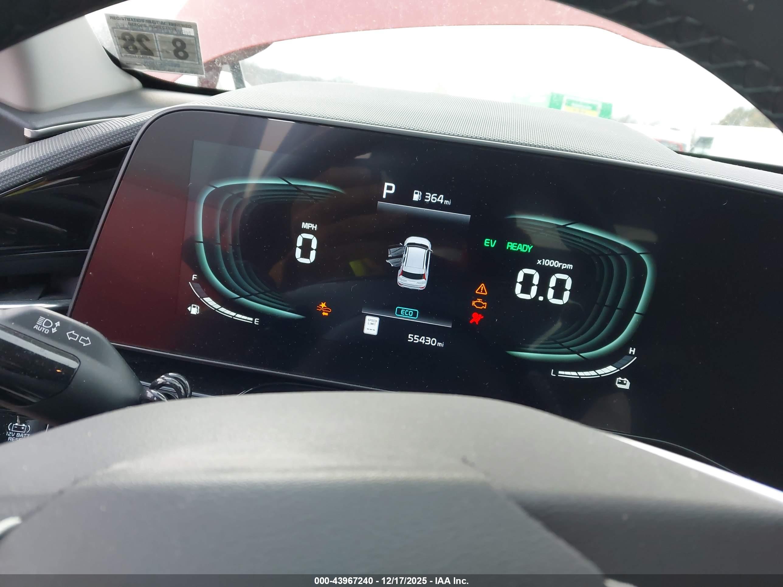 KIA NIRO image 7