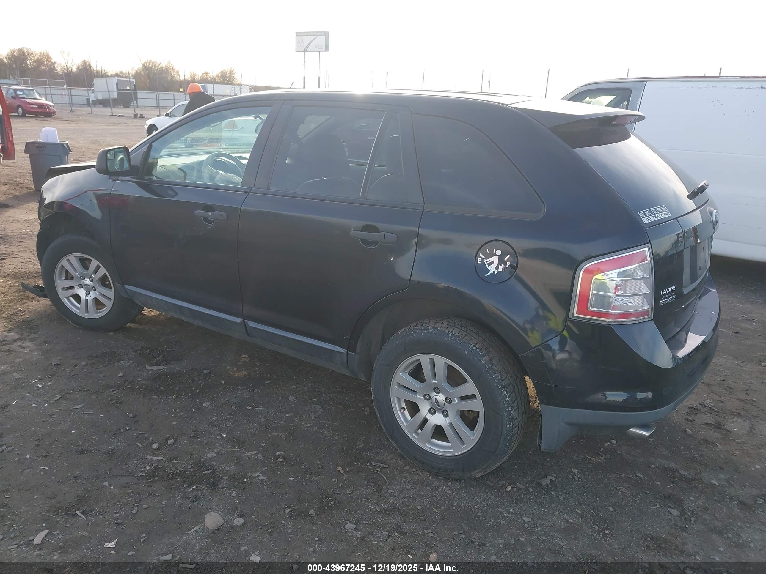 FORD EDGE image 3