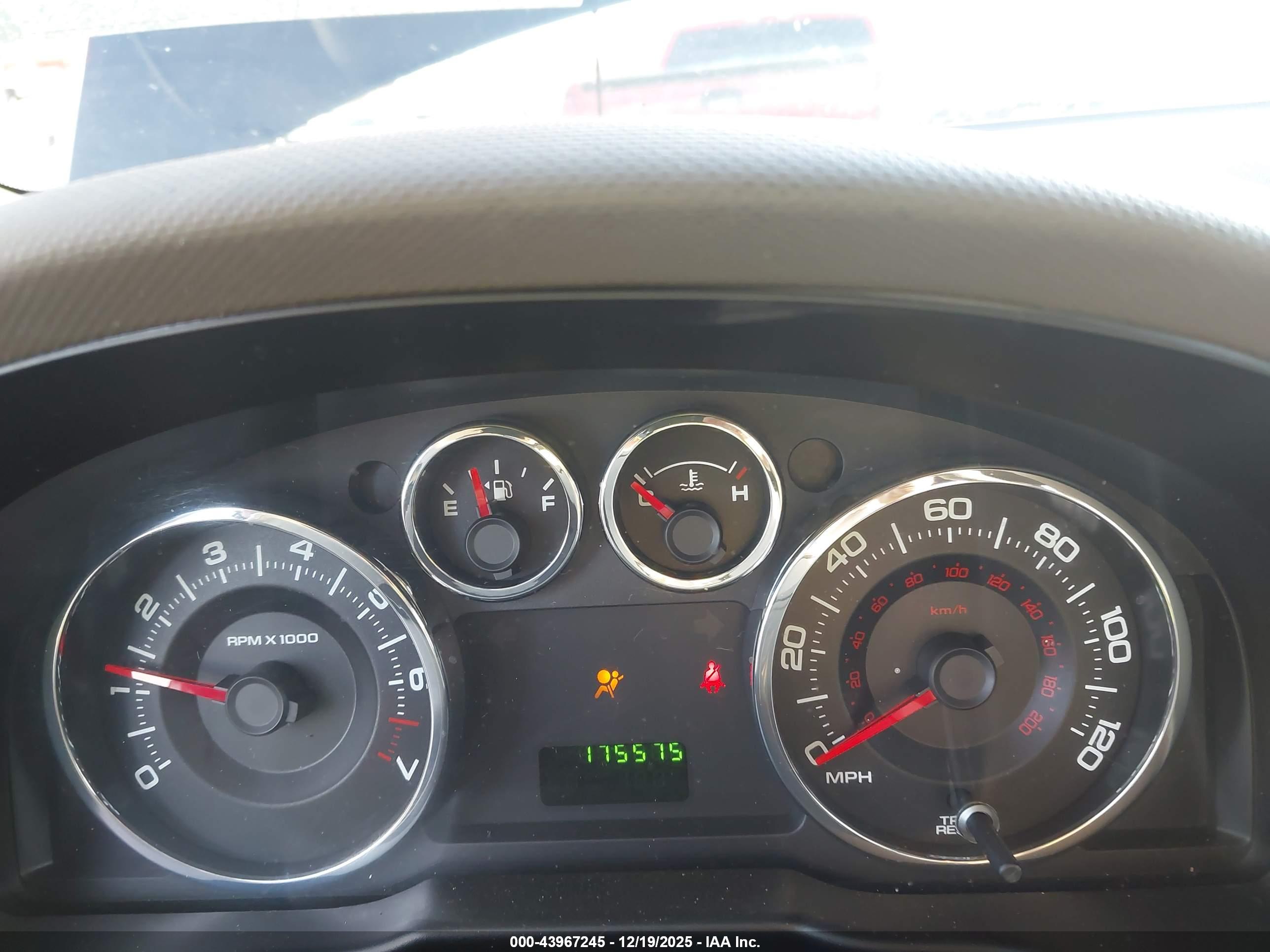 FORD EDGE image 7