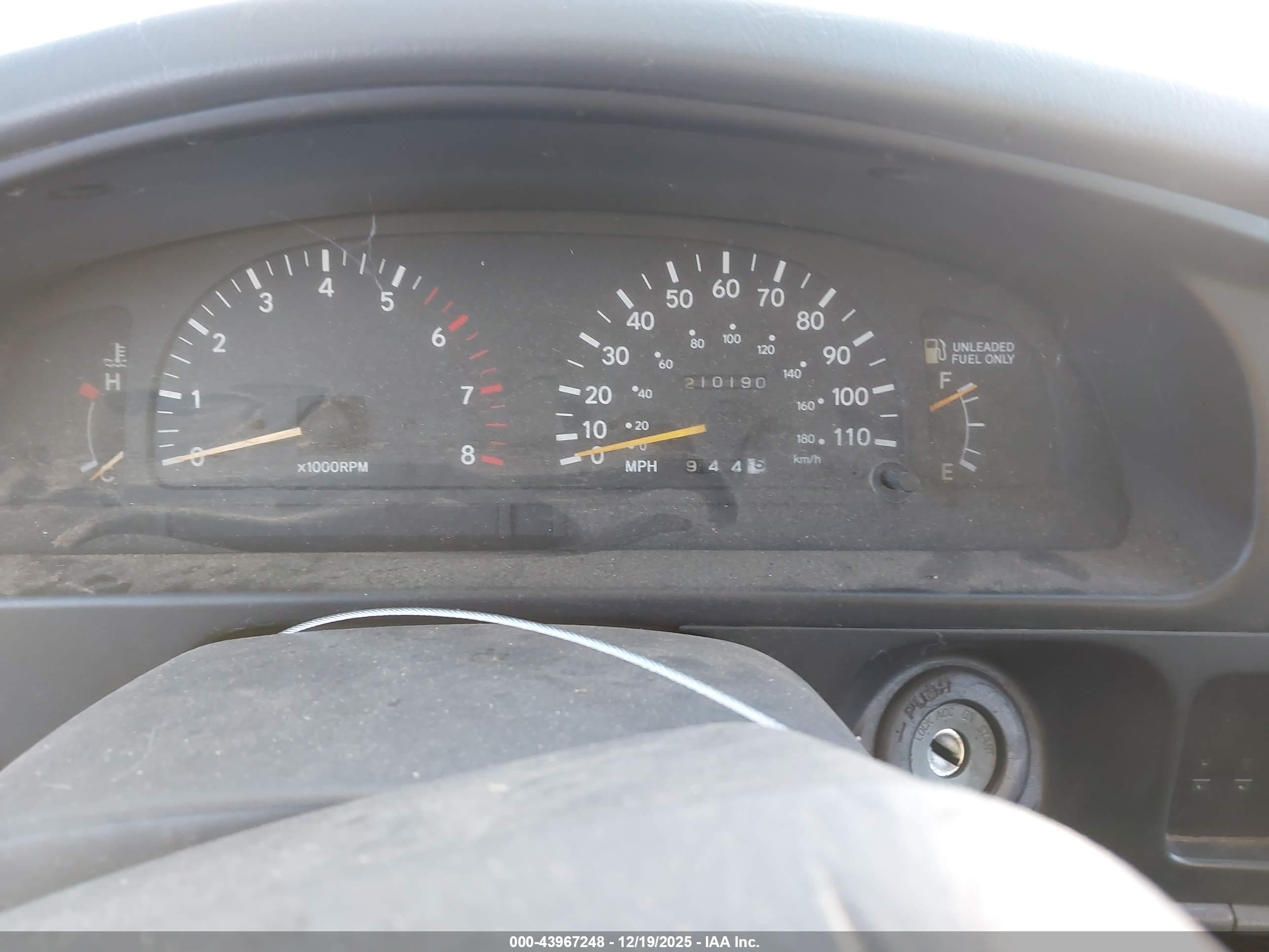 TOYOTA TACOMA image 7