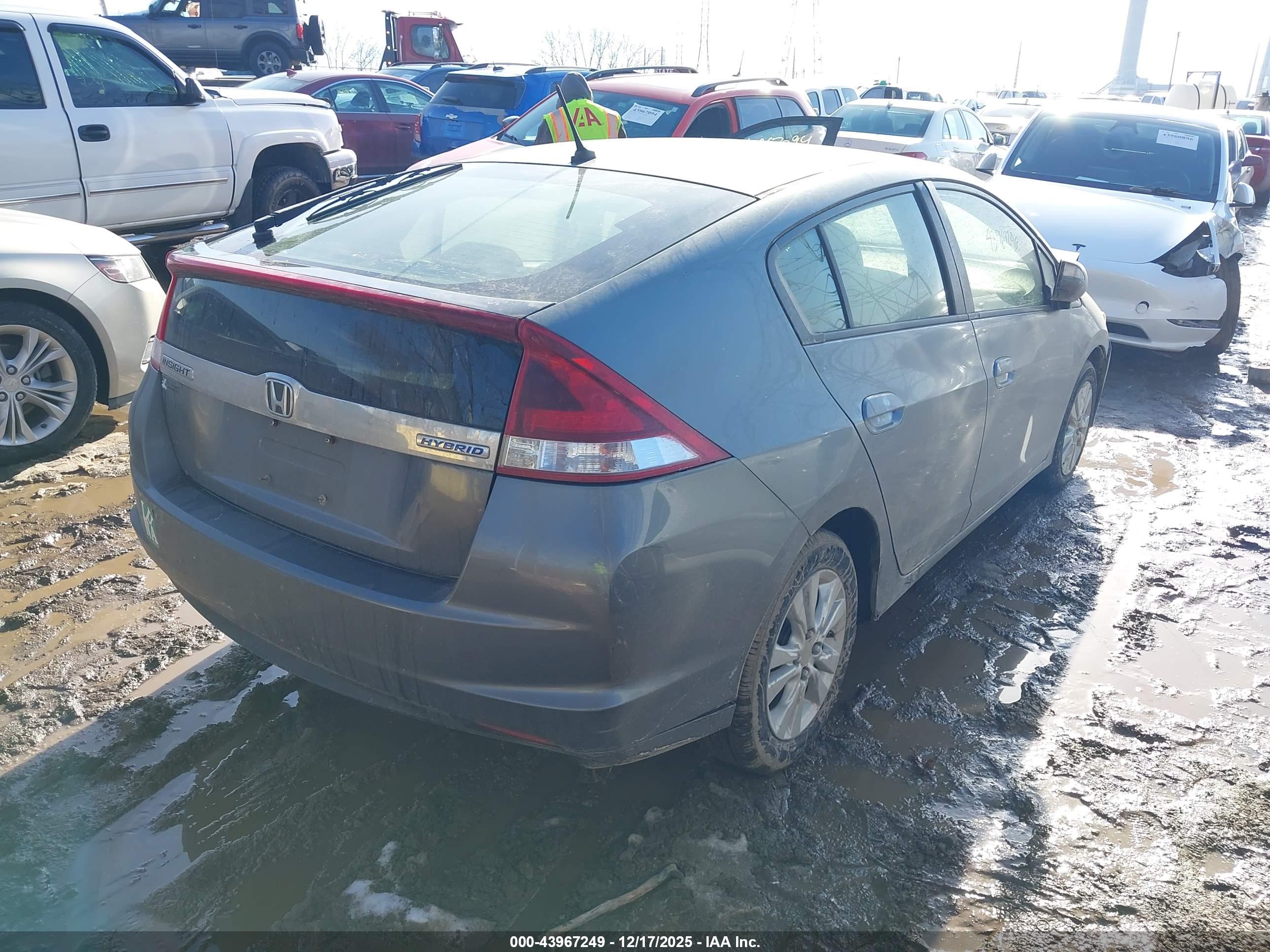 HONDA INSIGHT image 4