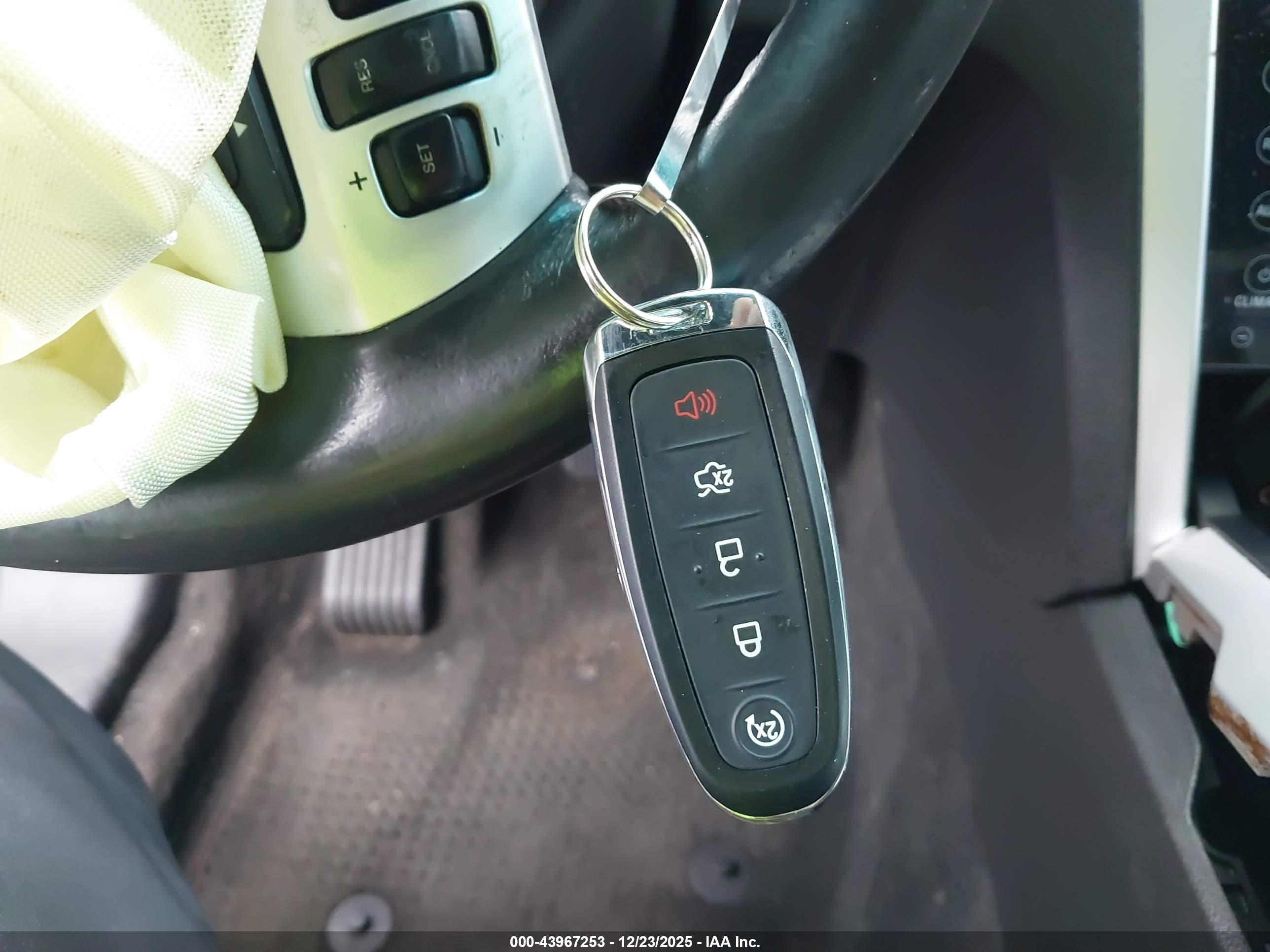 FORD EXPLORER image 11