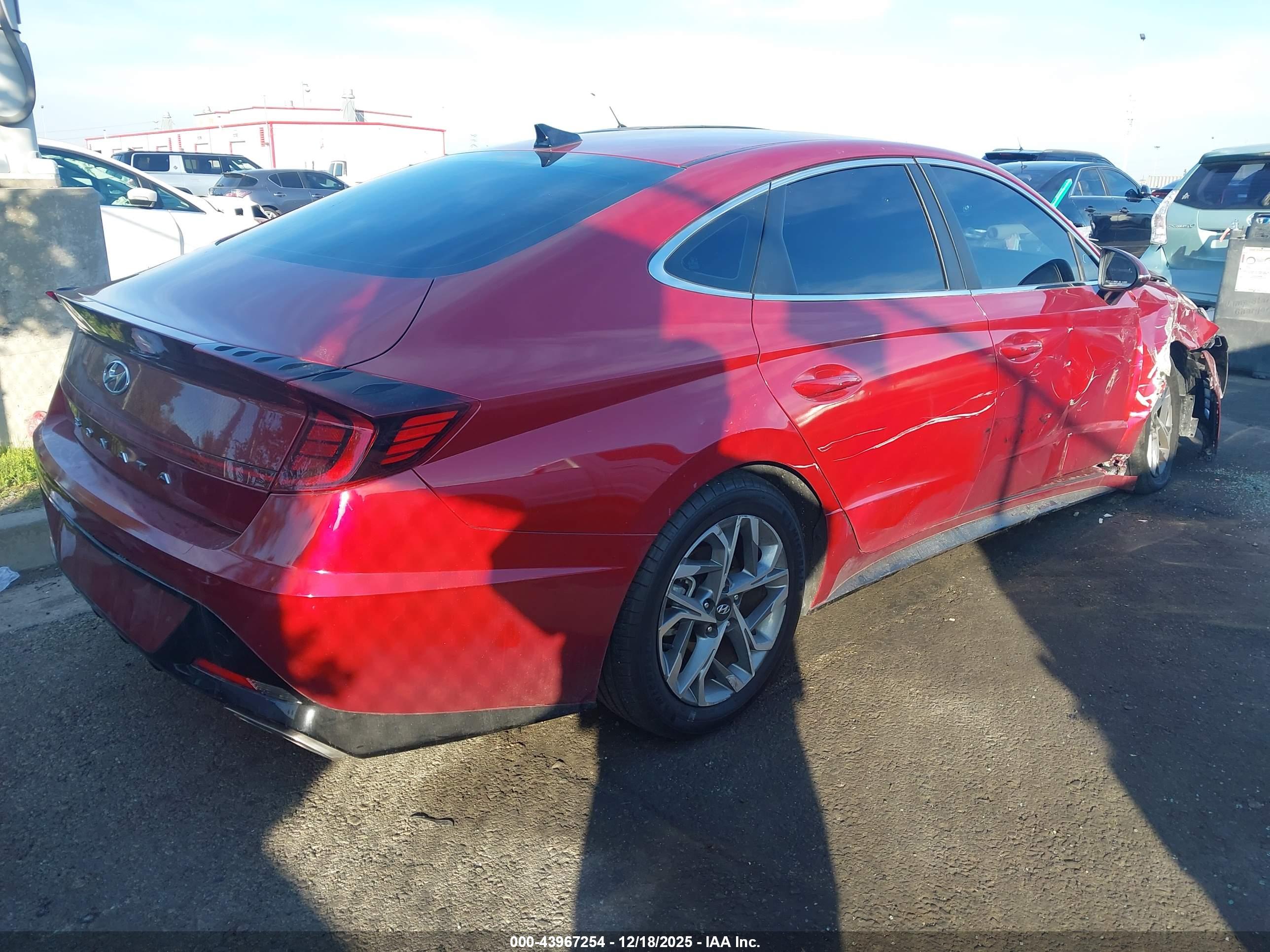 HYUNDAI SONATA image 4
