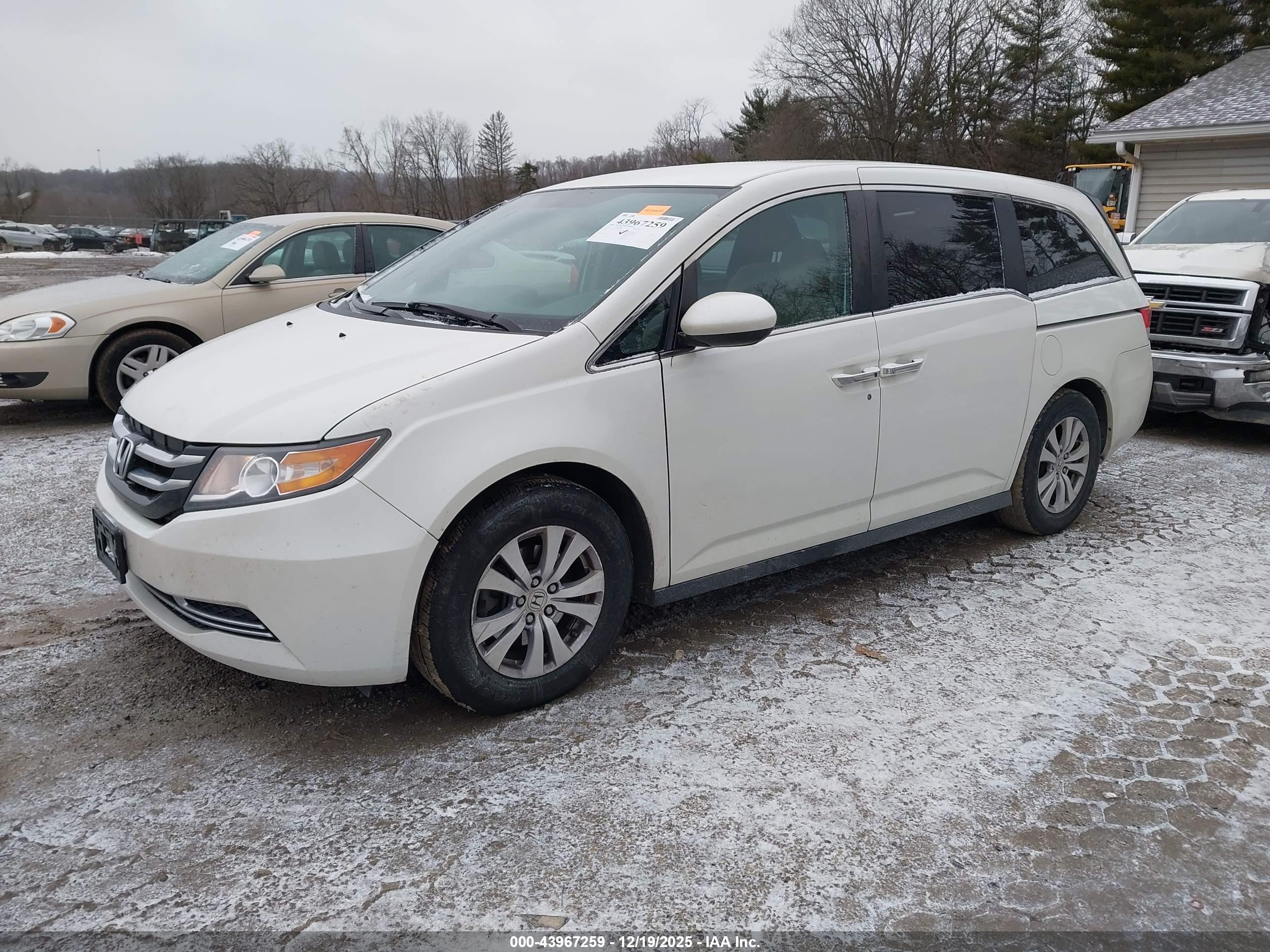 HONDA ODYSSEY image 2