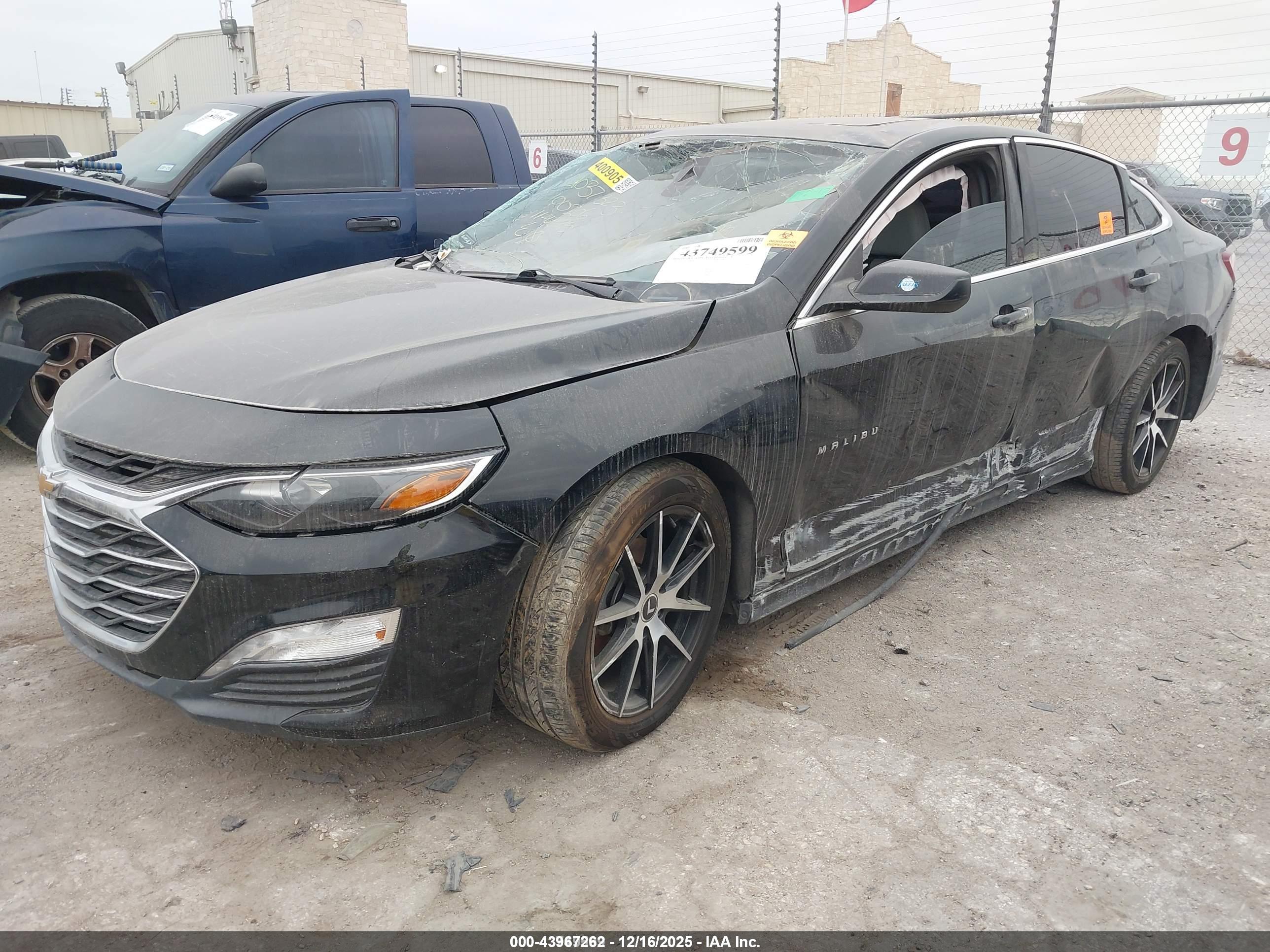 CHEVROLET MALIBU image 2