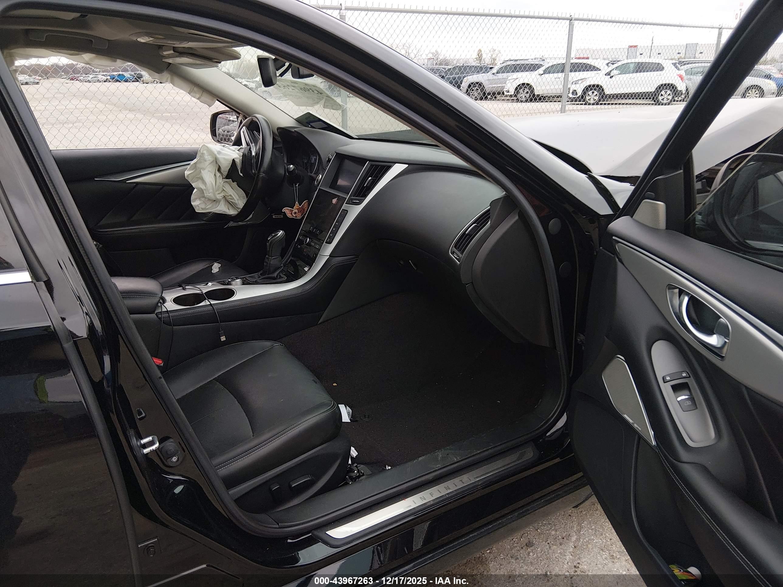 INFINITI Q50 image 5