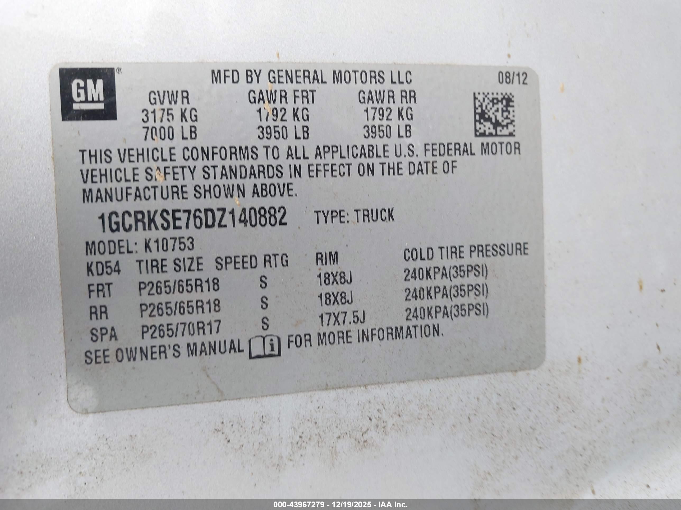 CHEVROLET SILVERADO image 9
