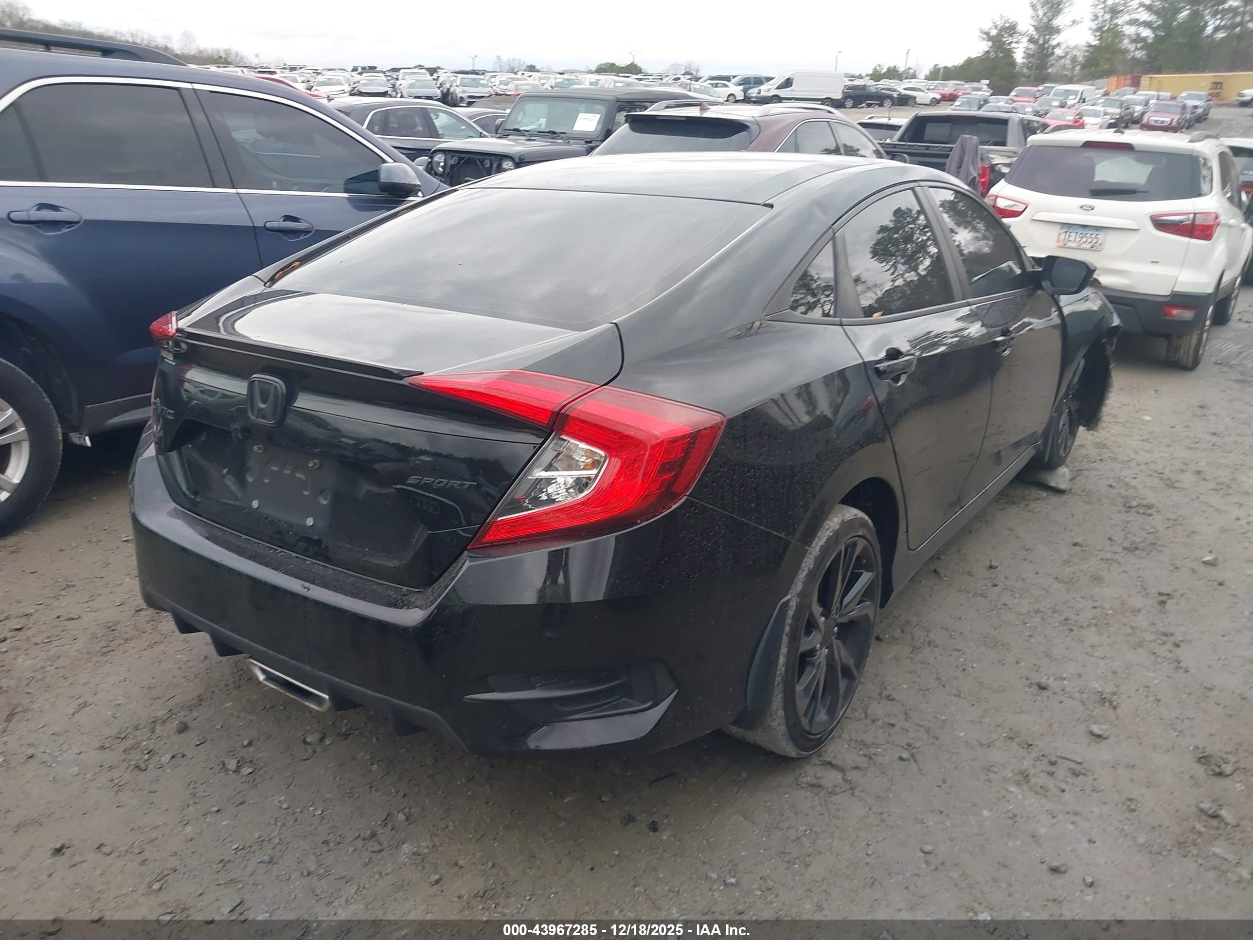 HONDA CIVIC image 4