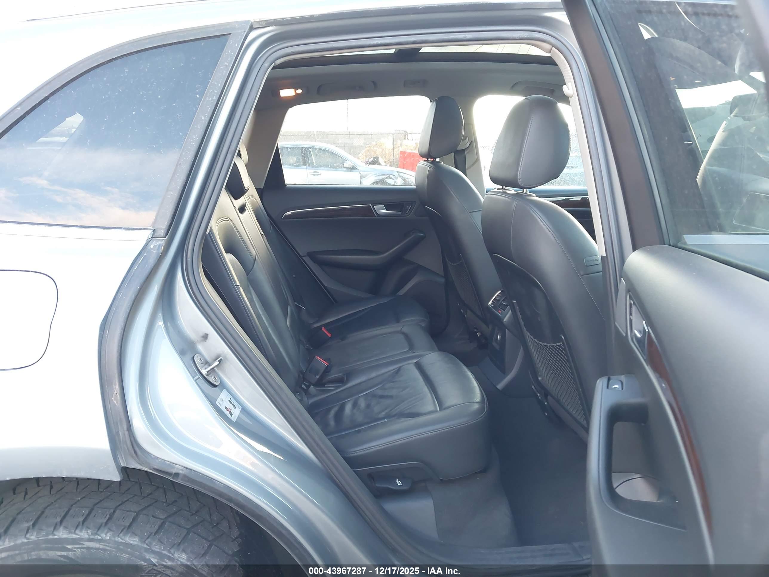 AUDI Q5 image 8